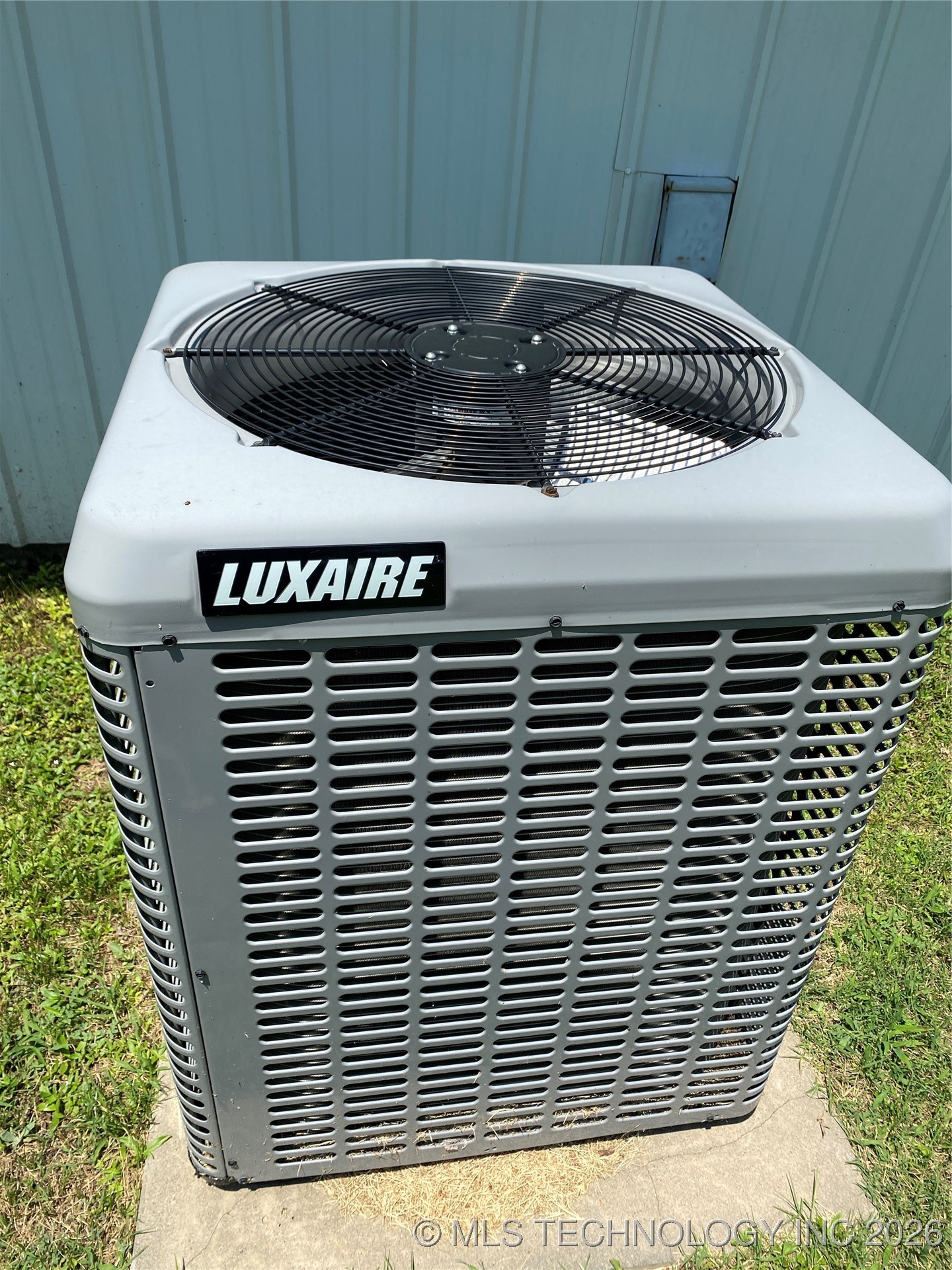 245 S Main Property Photo 5