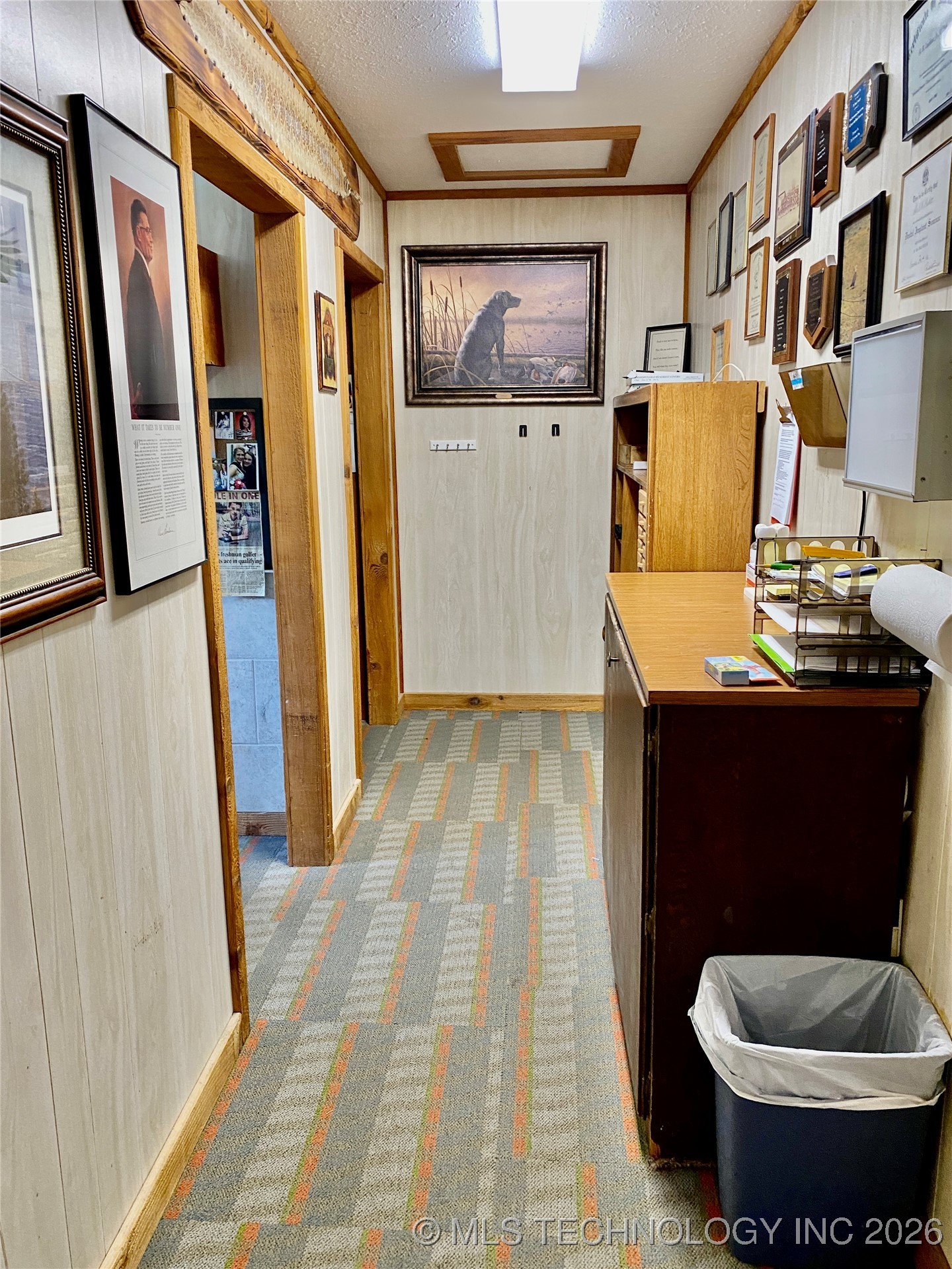 245 S Main Property Photo 8