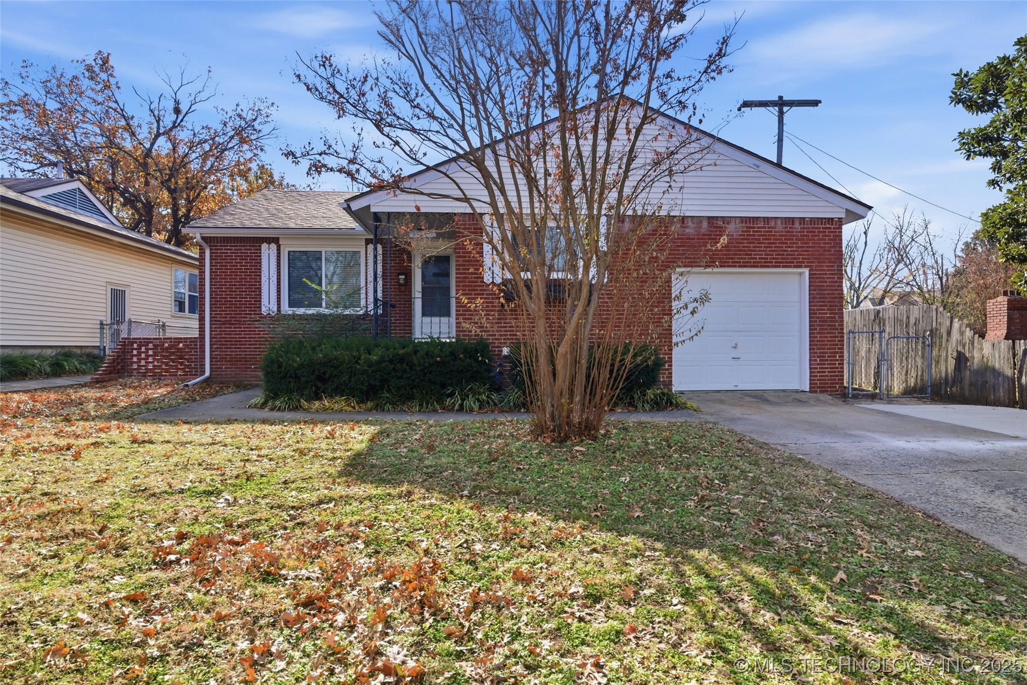 1014 E 38th Street Property Photo 1