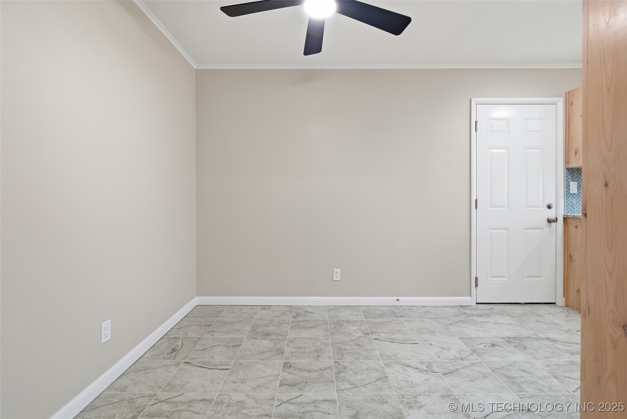 1014 E 38th Street Property Photo 8