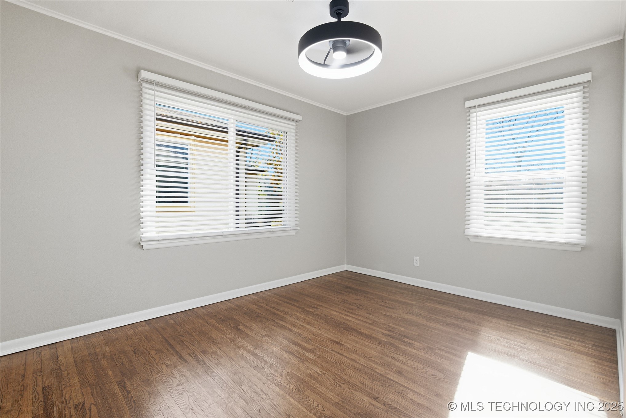 1014 E 38th Street Property Photo 16