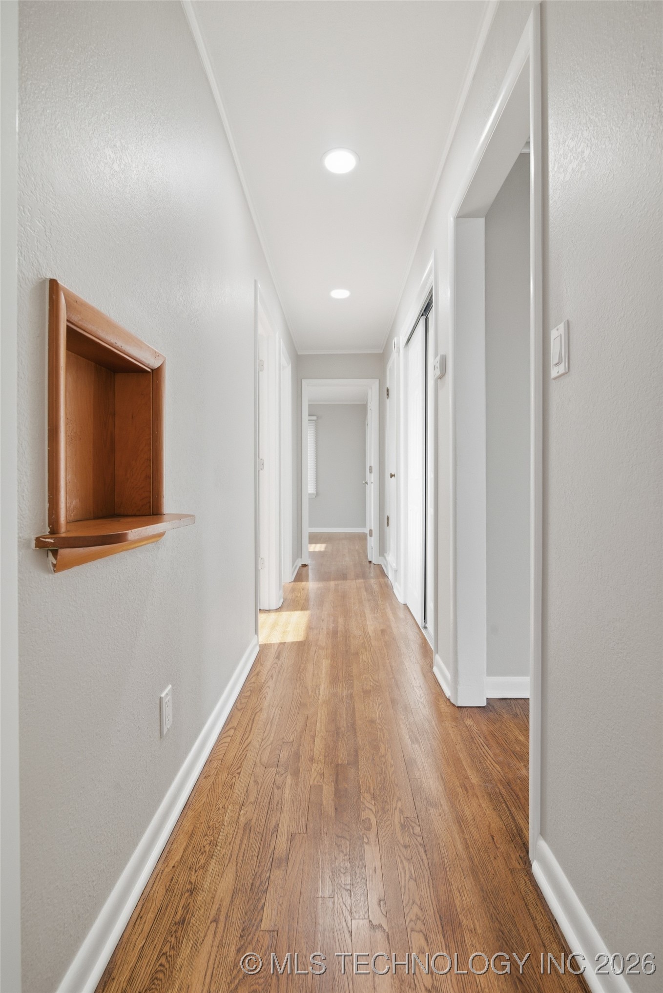 1014 E 38th Street Property Photo 18