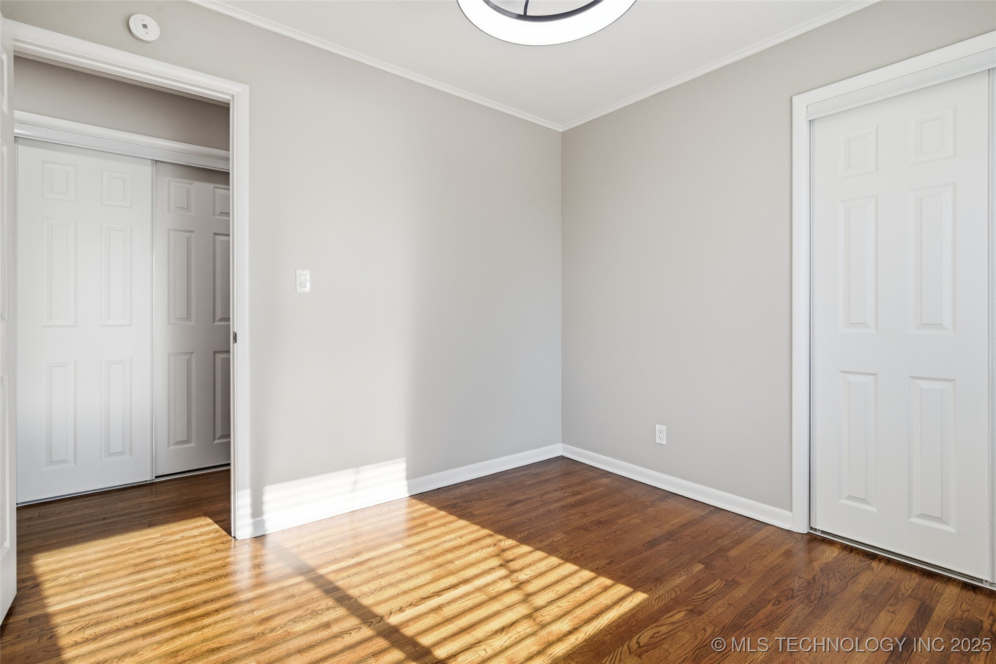 1014 E 38th Street Property Photo 20