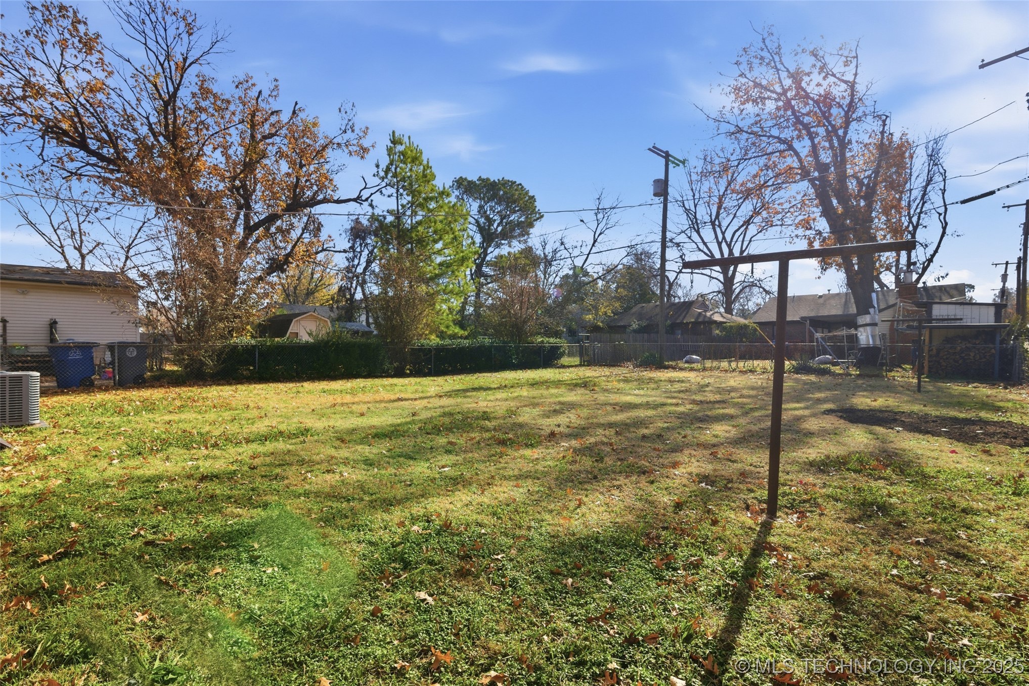 1014 E 38th Street Property Photo 29