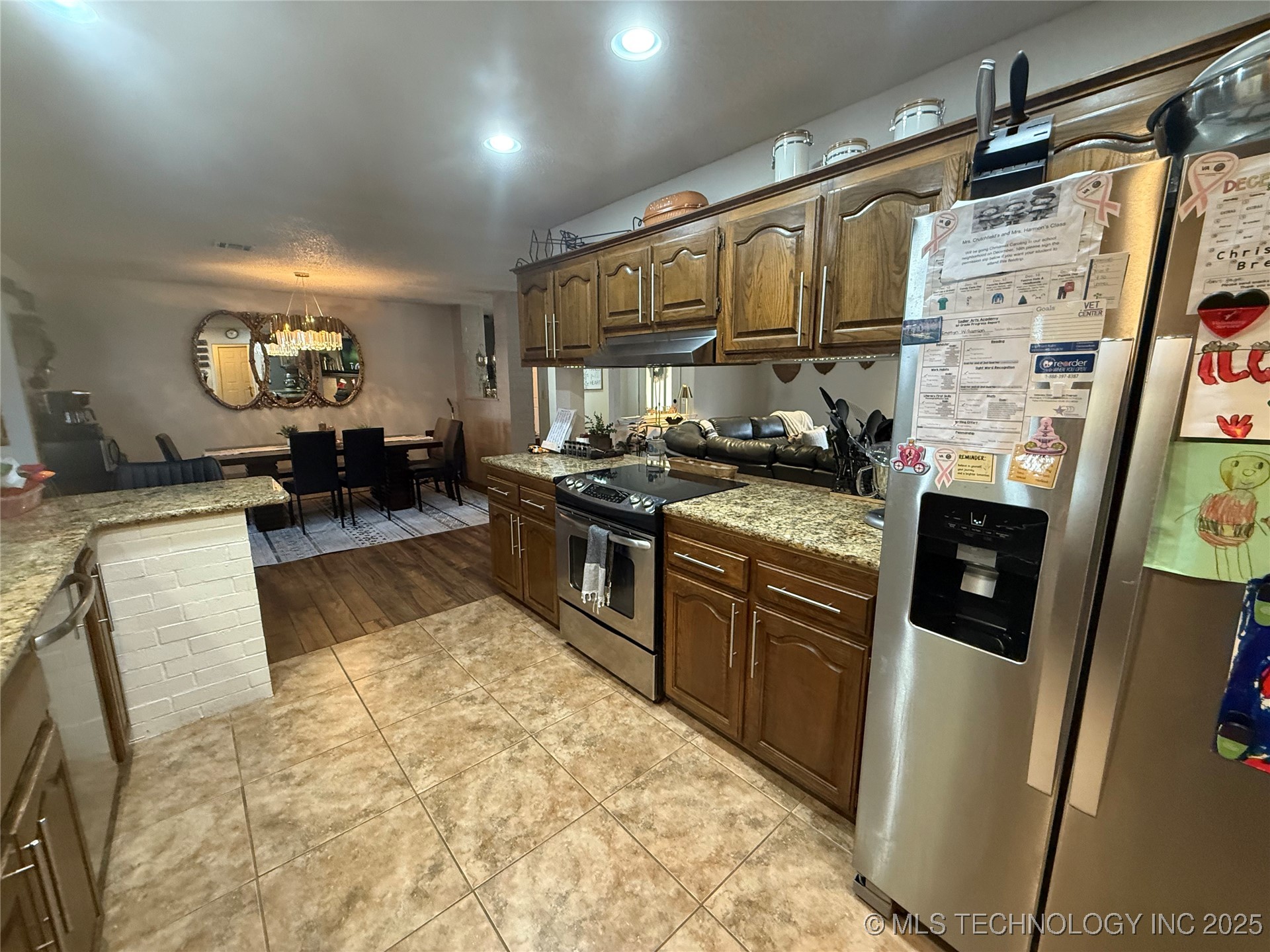 3002 Kimberlea Property Photo 5