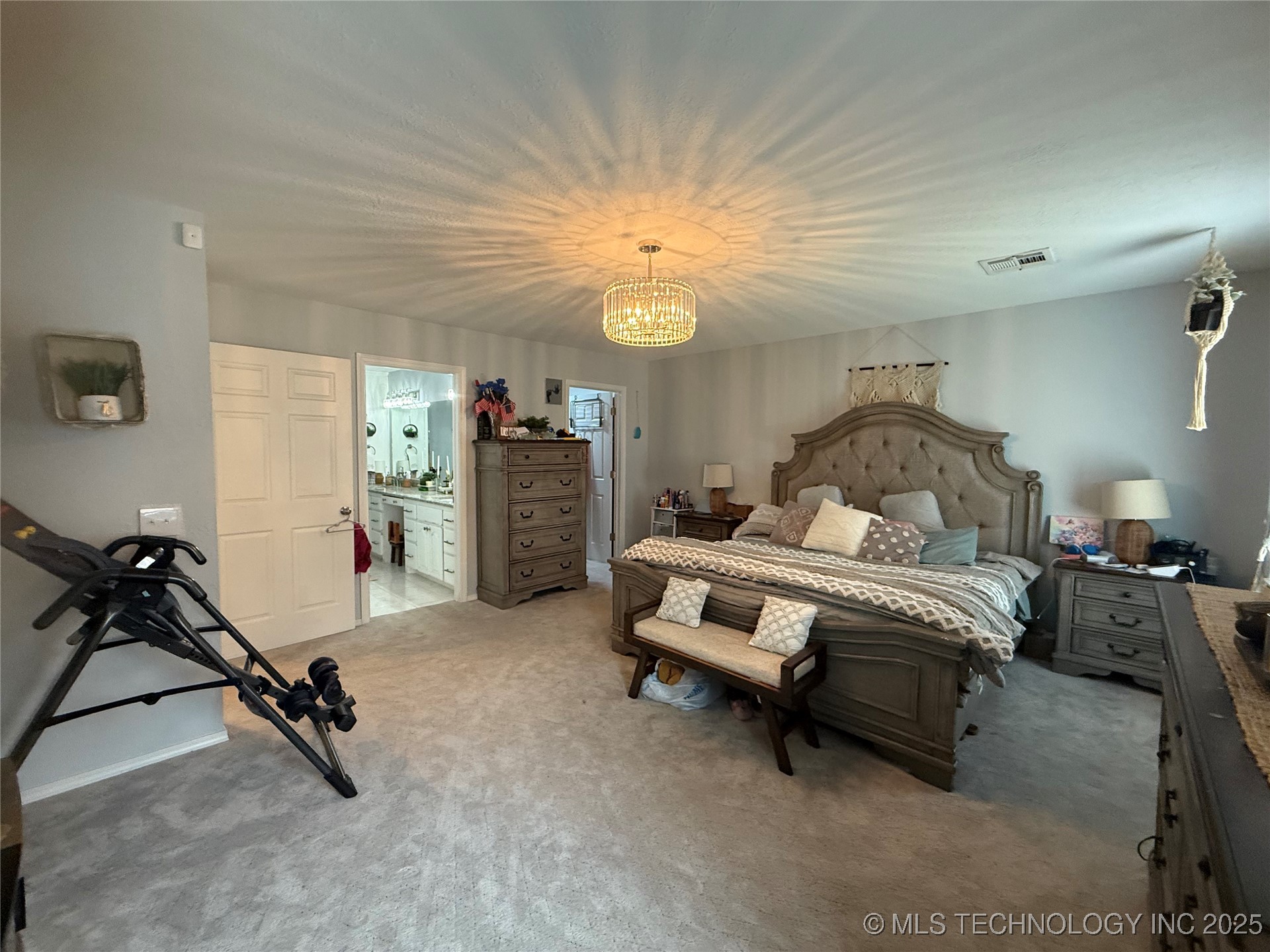 3002 Kimberlea Property Photo 18