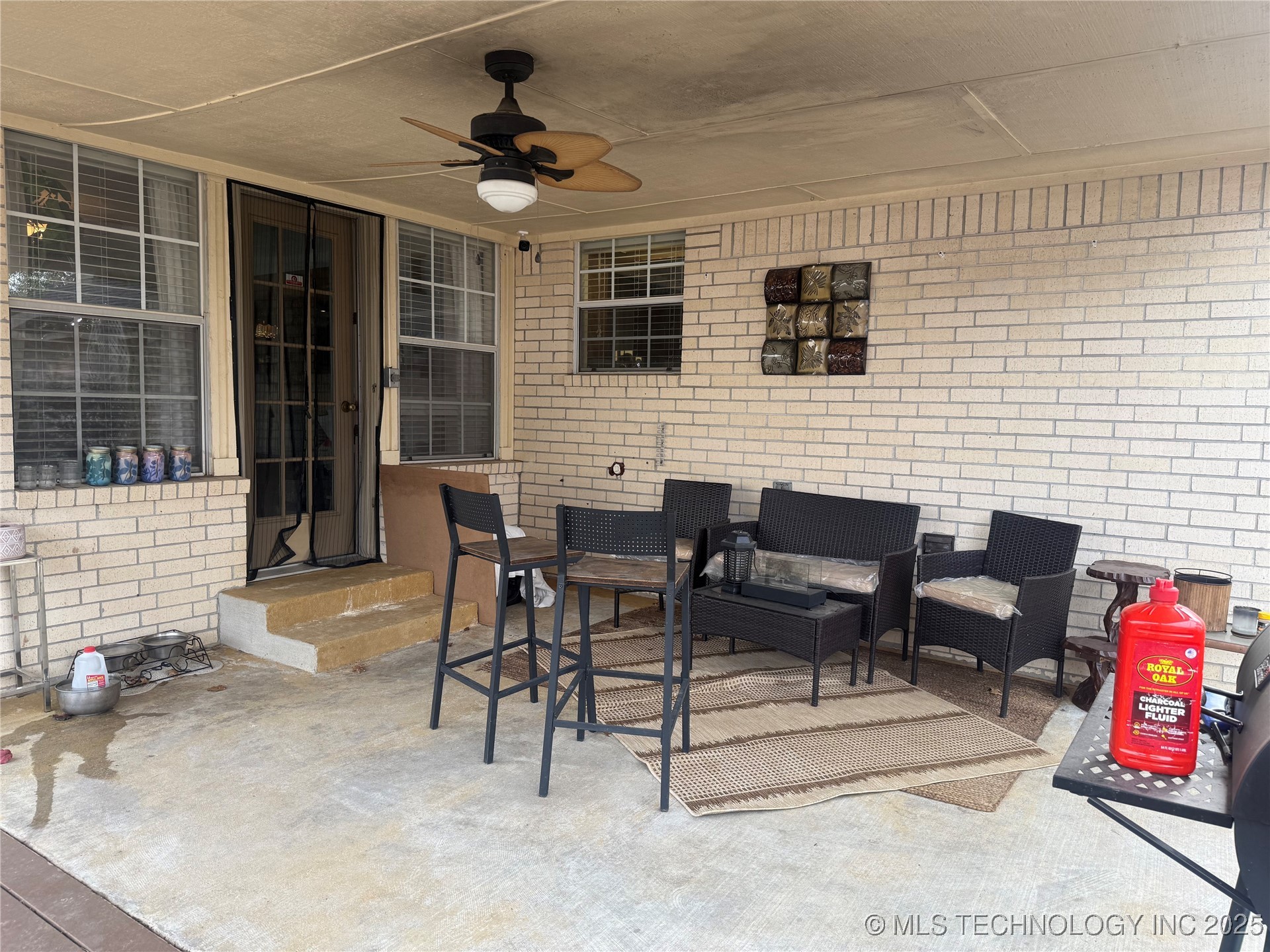 3002 Kimberlea Property Photo 32