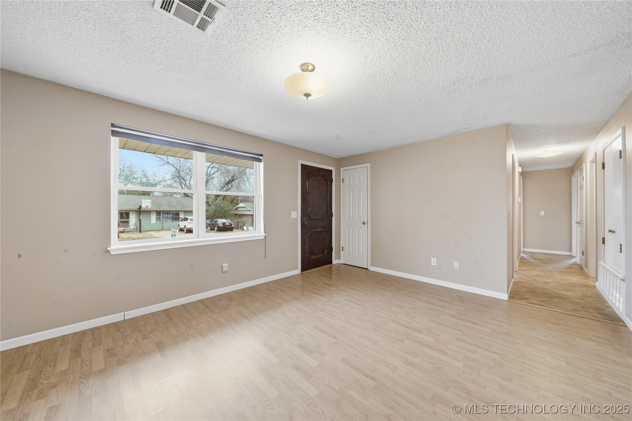 1301 Jodebo Street Property Photo 5