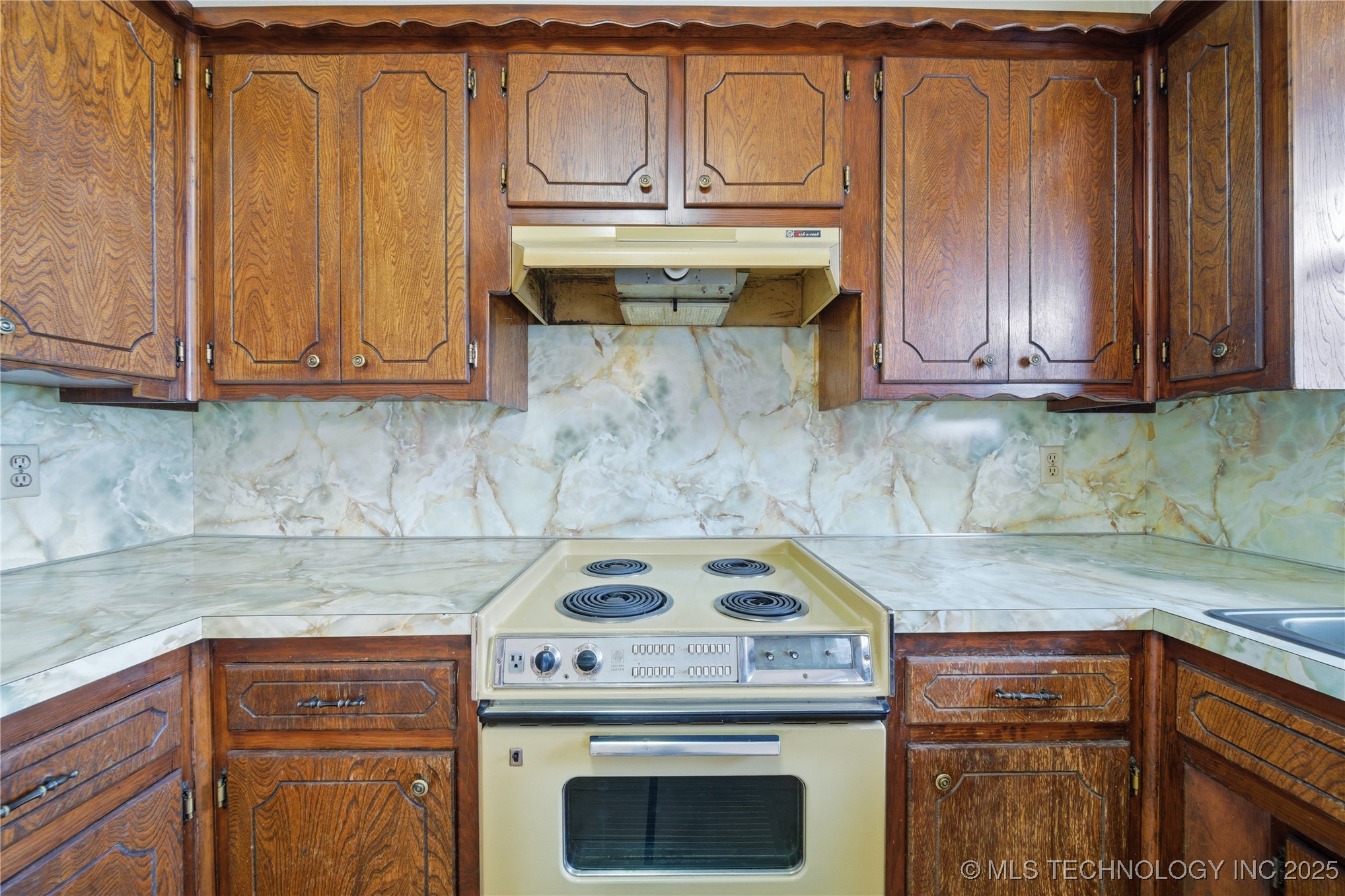 1301 Jodebo Street Property Photo 11