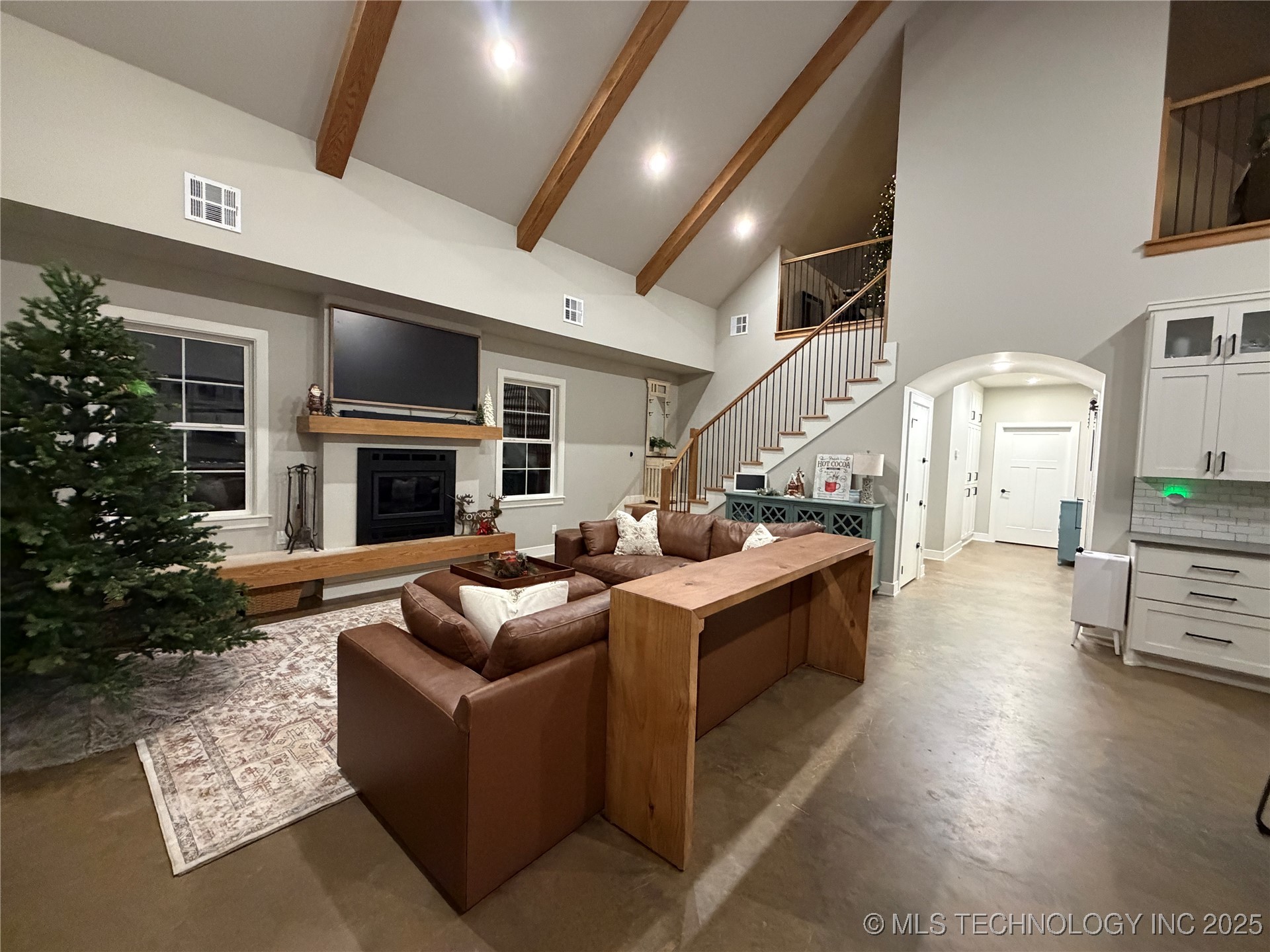 12875 N 193rd East Avenue Property Photo 7