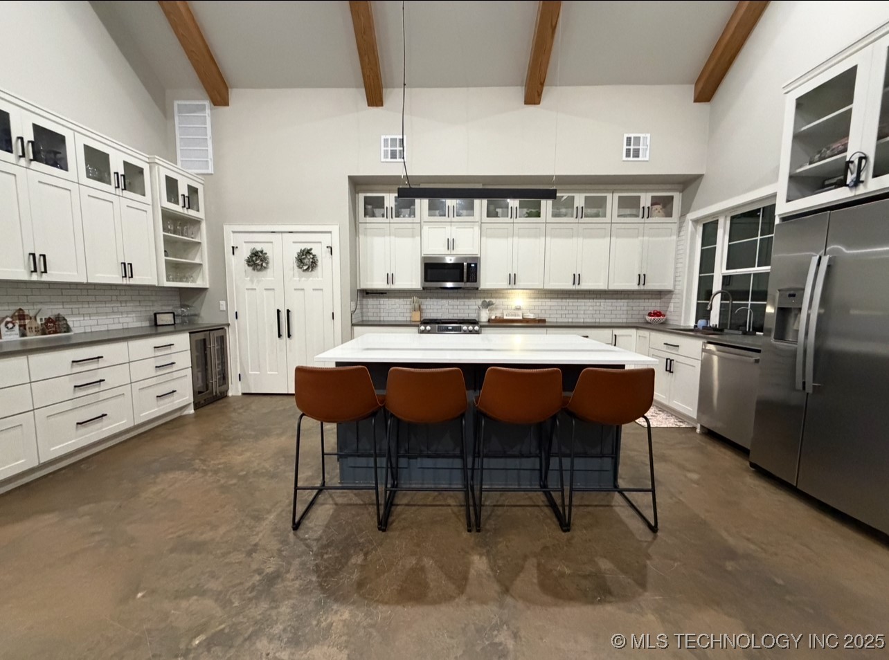 12875 N 193rd East Avenue Property Photo 8