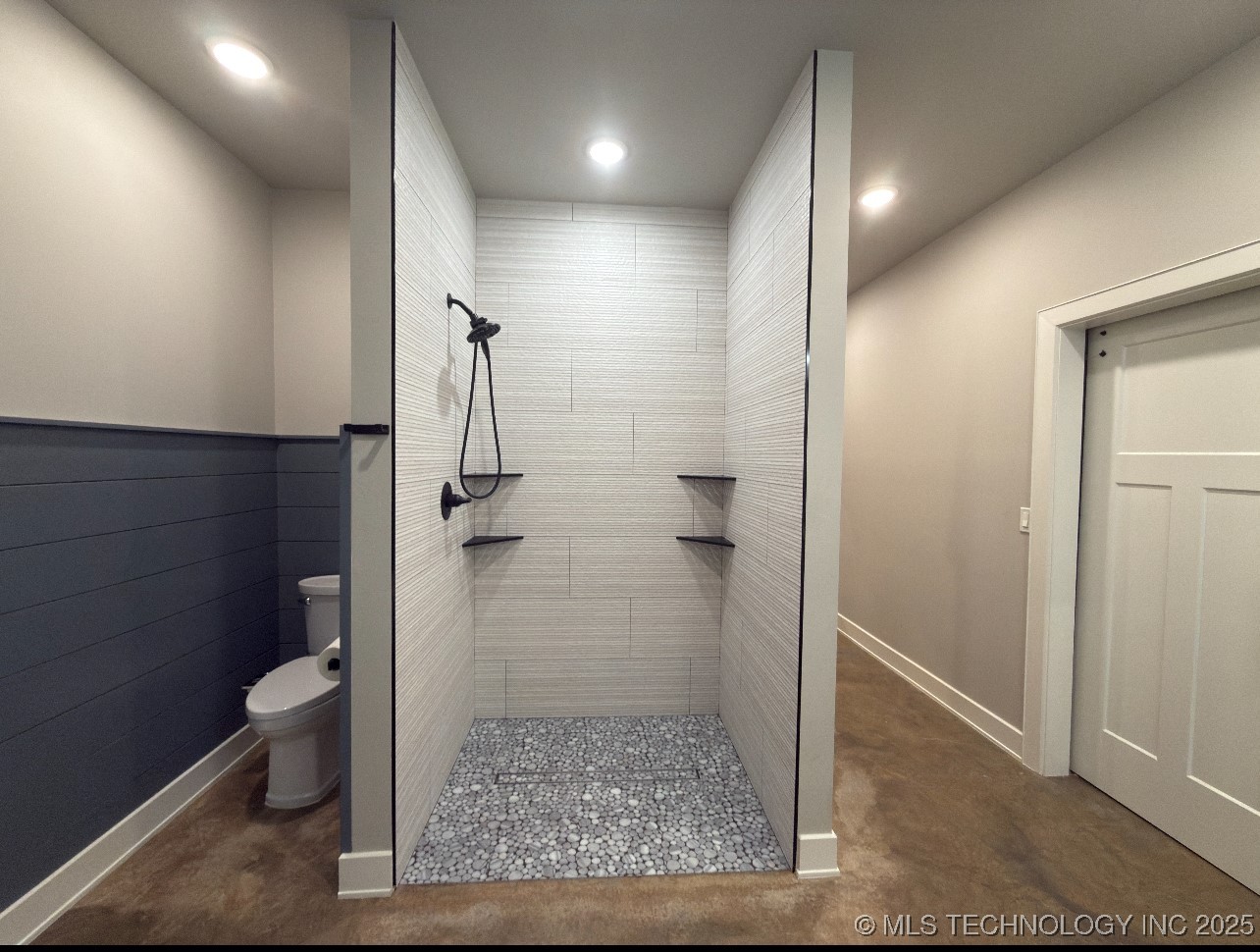 12875 N 193rd East Avenue Property Photo 23