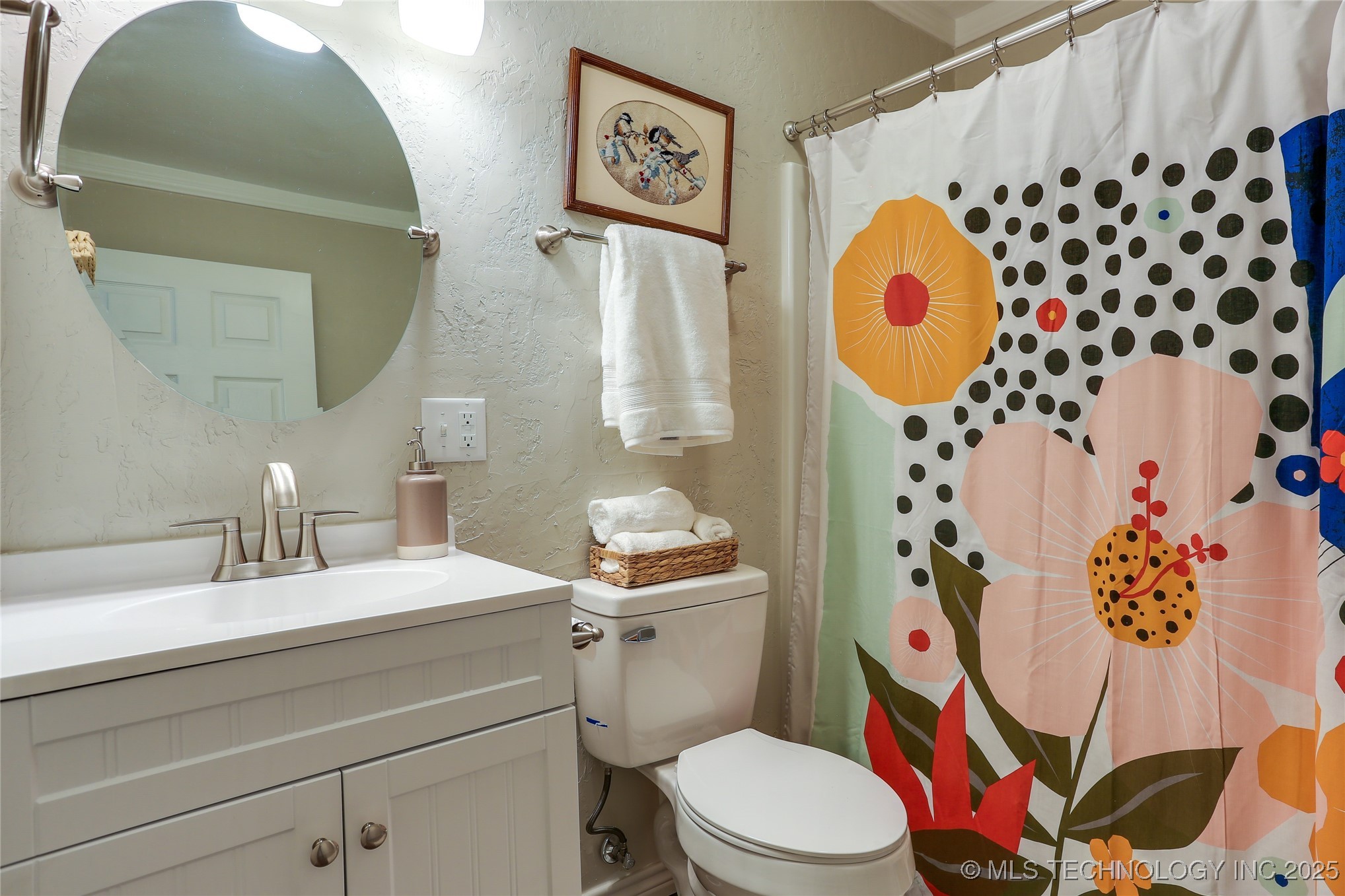 701 W Locust Street Property Photo 17