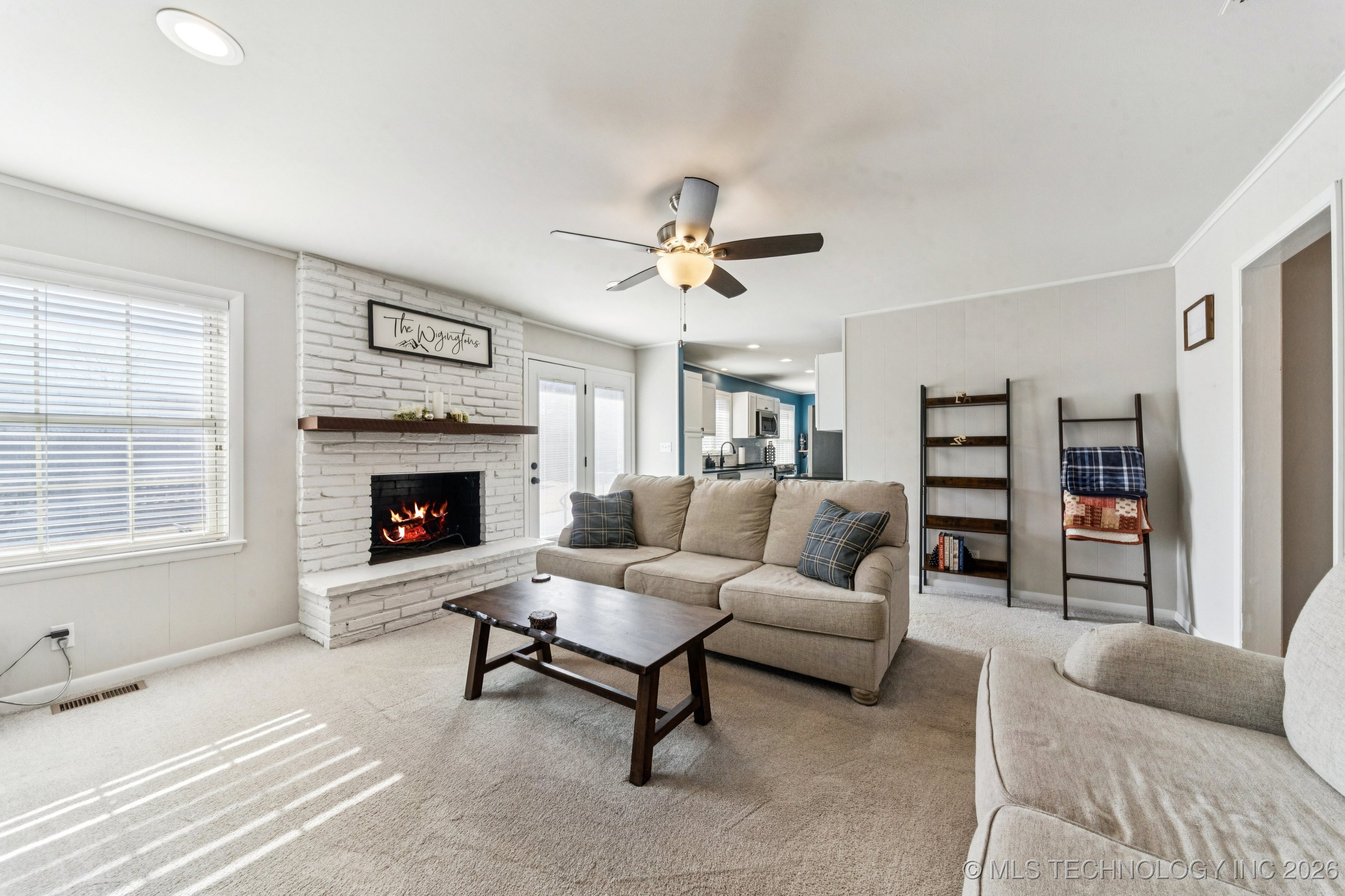 4428 E 49th Street Property Photo 6