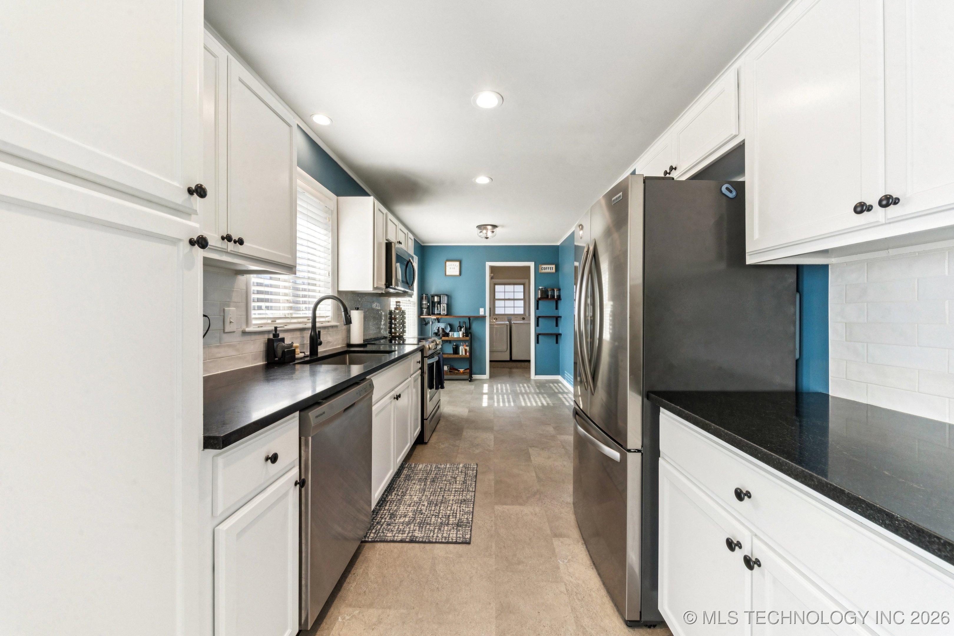 4428 E 49th Street Property Photo 10