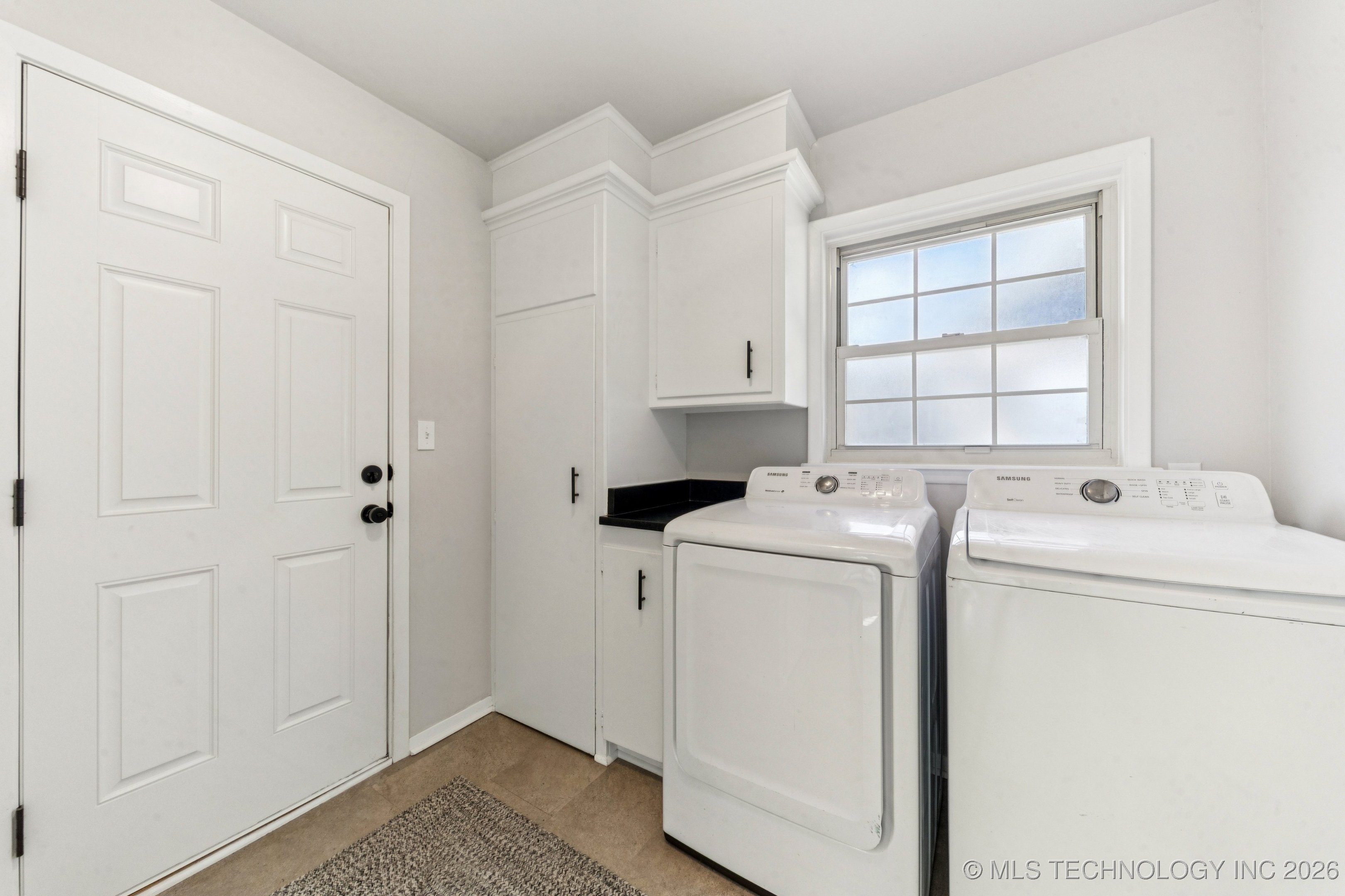 4428 E 49th Street Property Photo 18