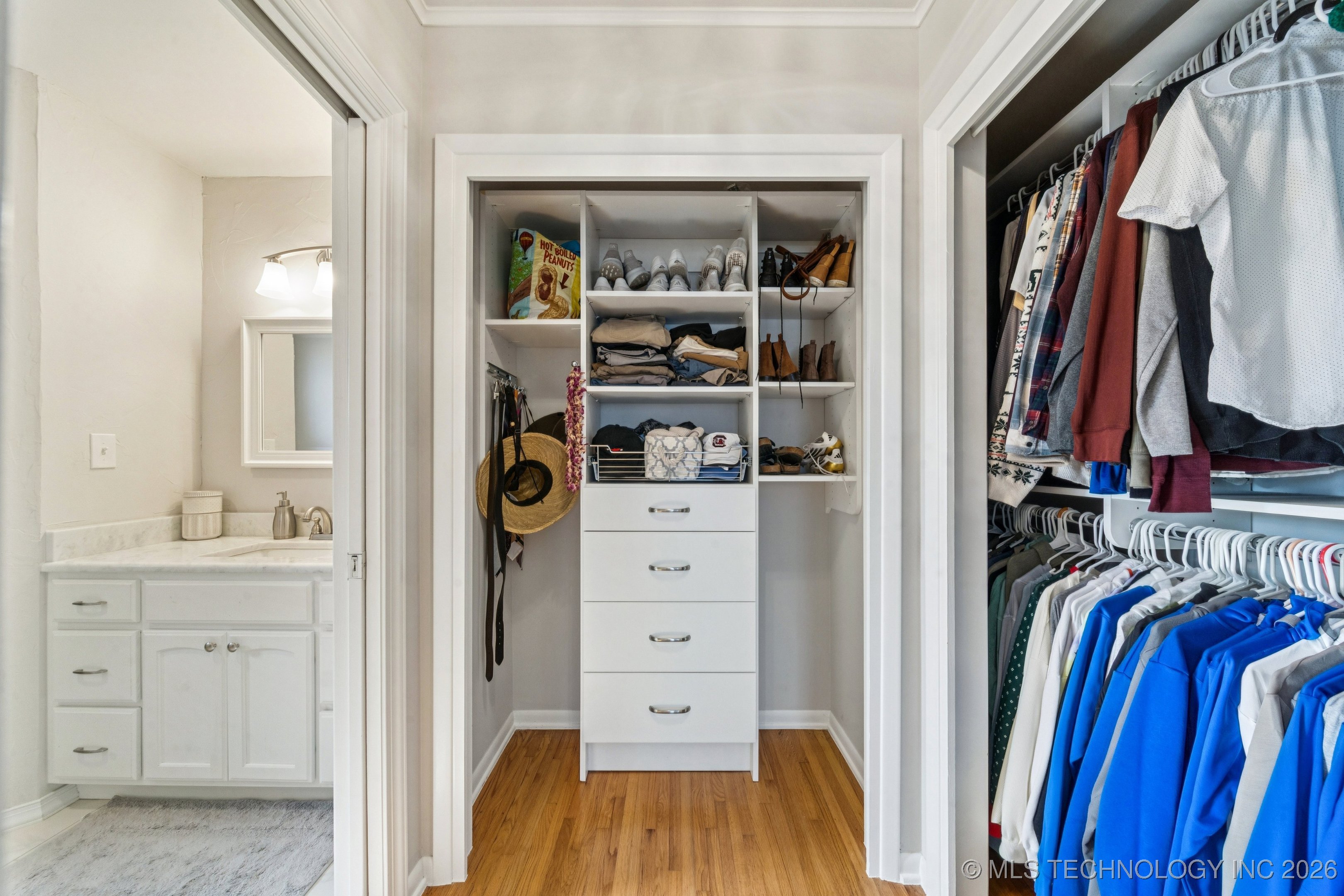 4428 E 49th Street Property Photo 21