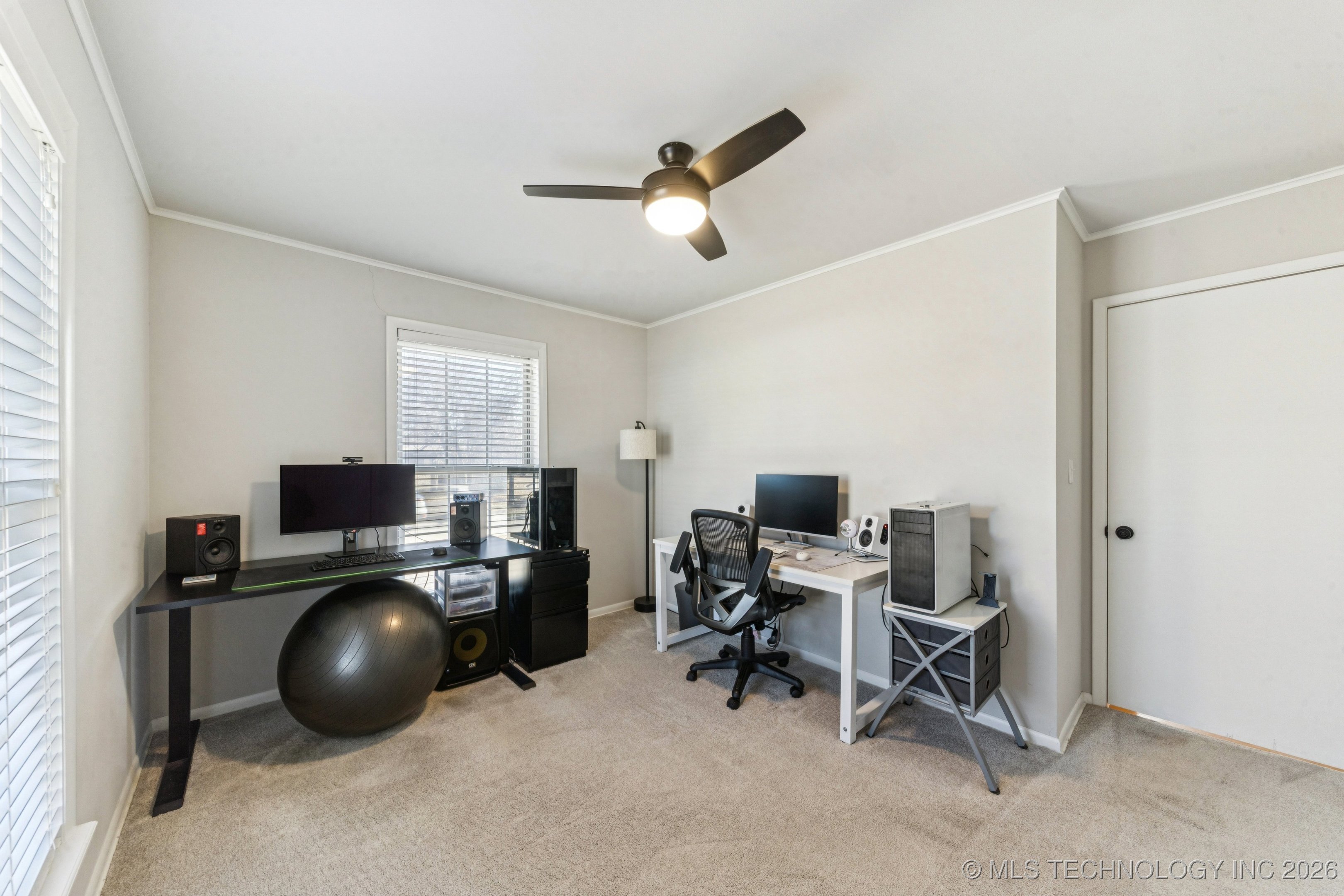 4428 E 49th Street Property Photo 27