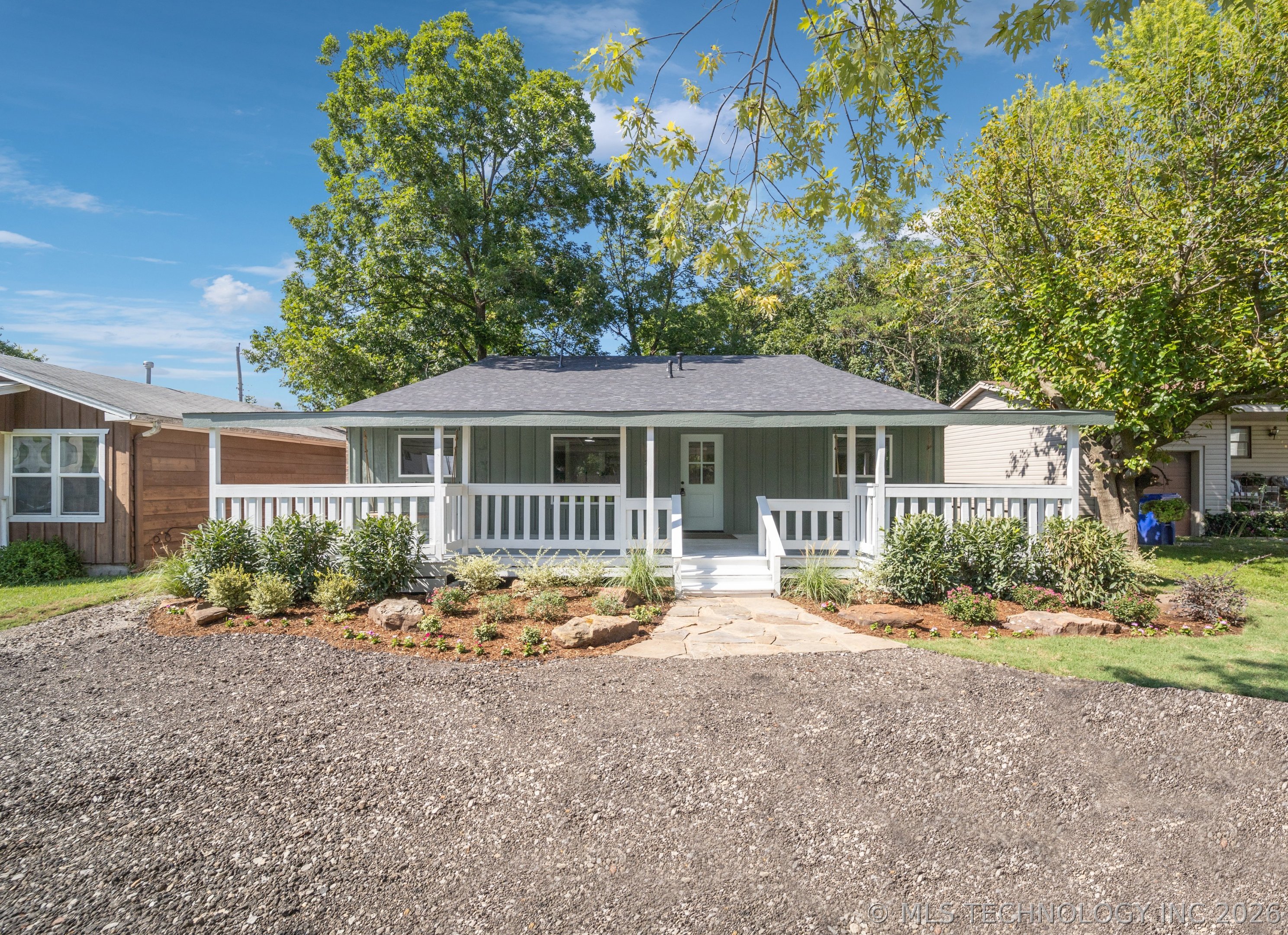 0512 W Dallas Street Property Photo 2