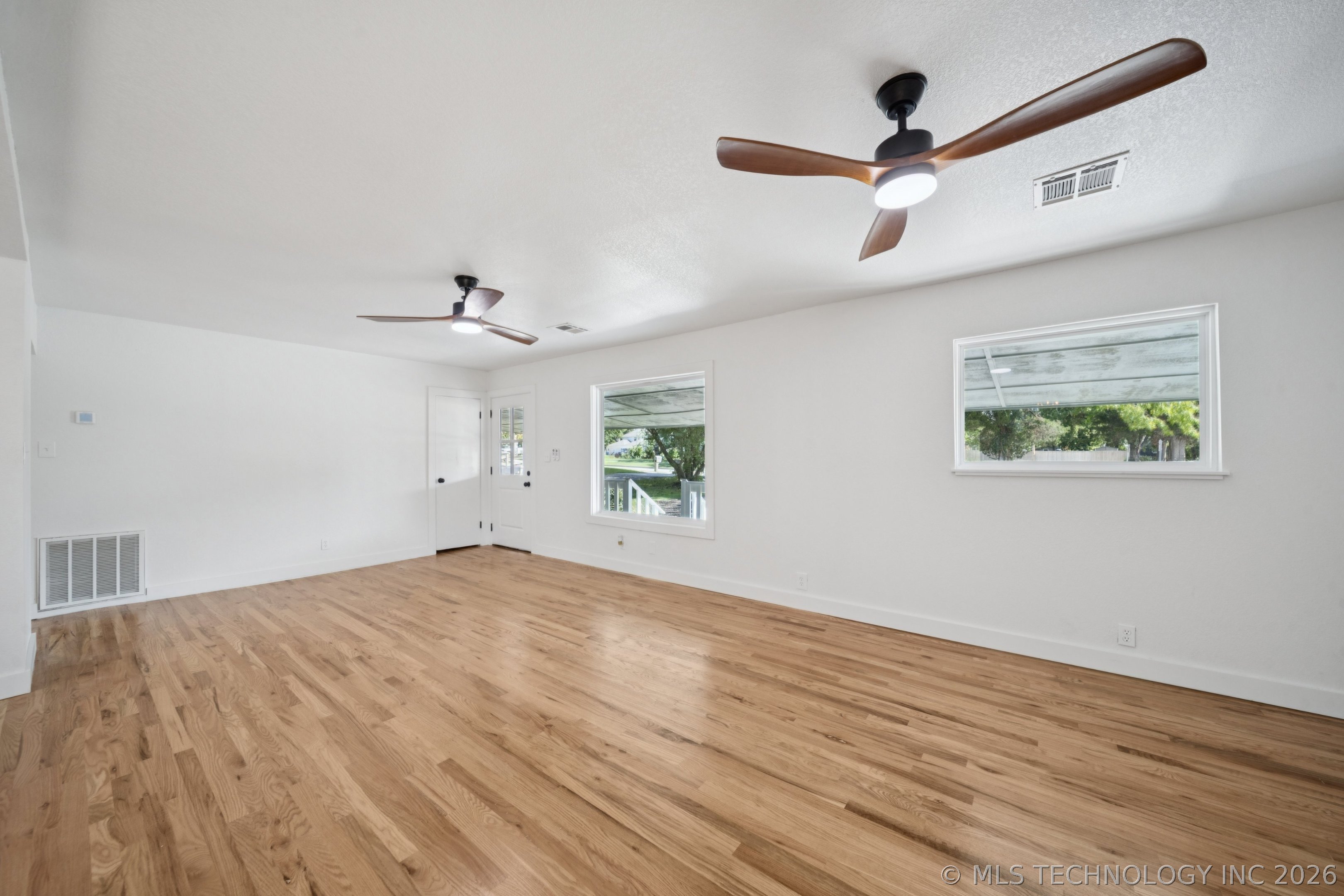 0512 W Dallas Street Property Photo 13