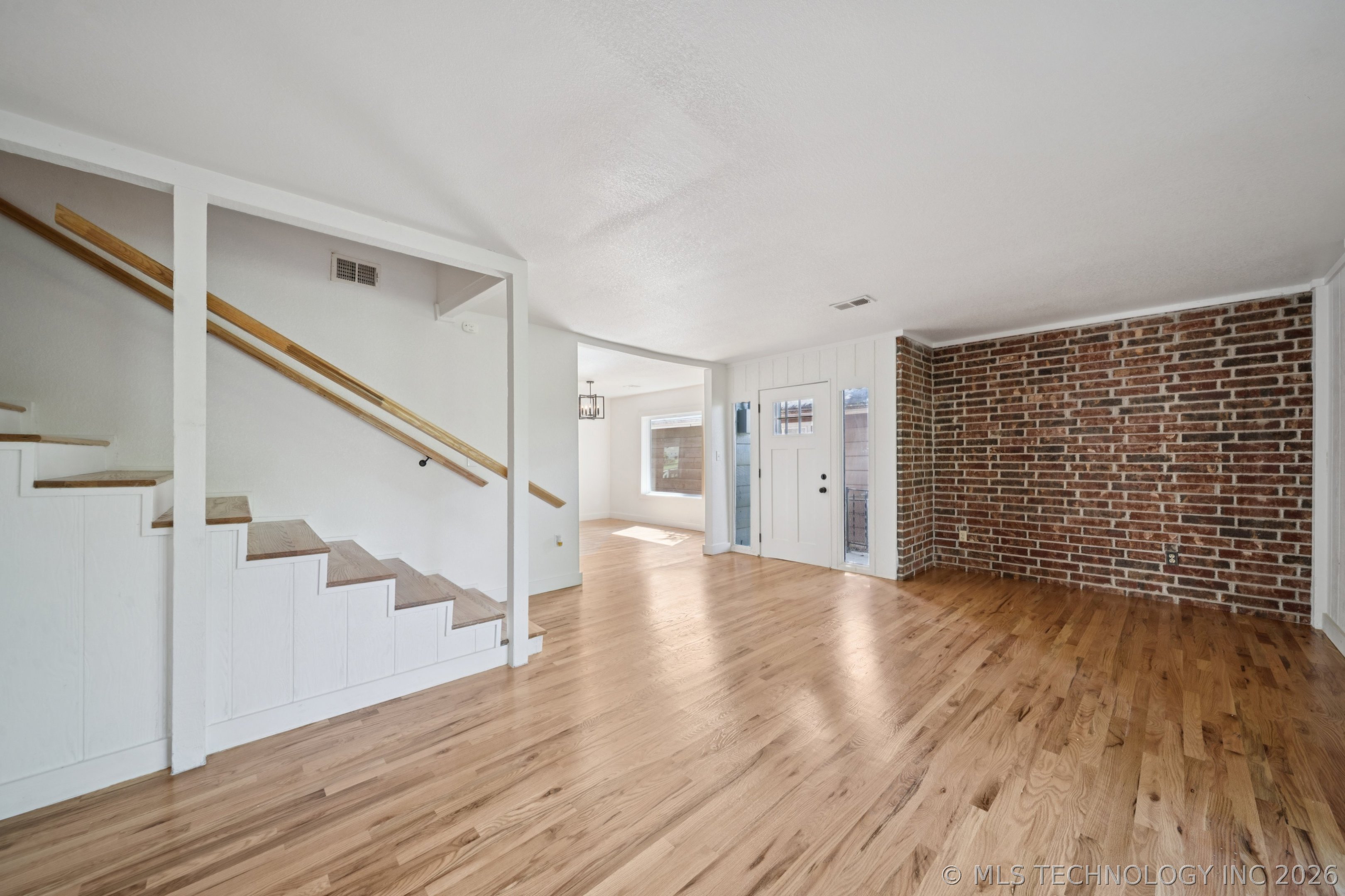 0512 W Dallas Street Property Photo 24