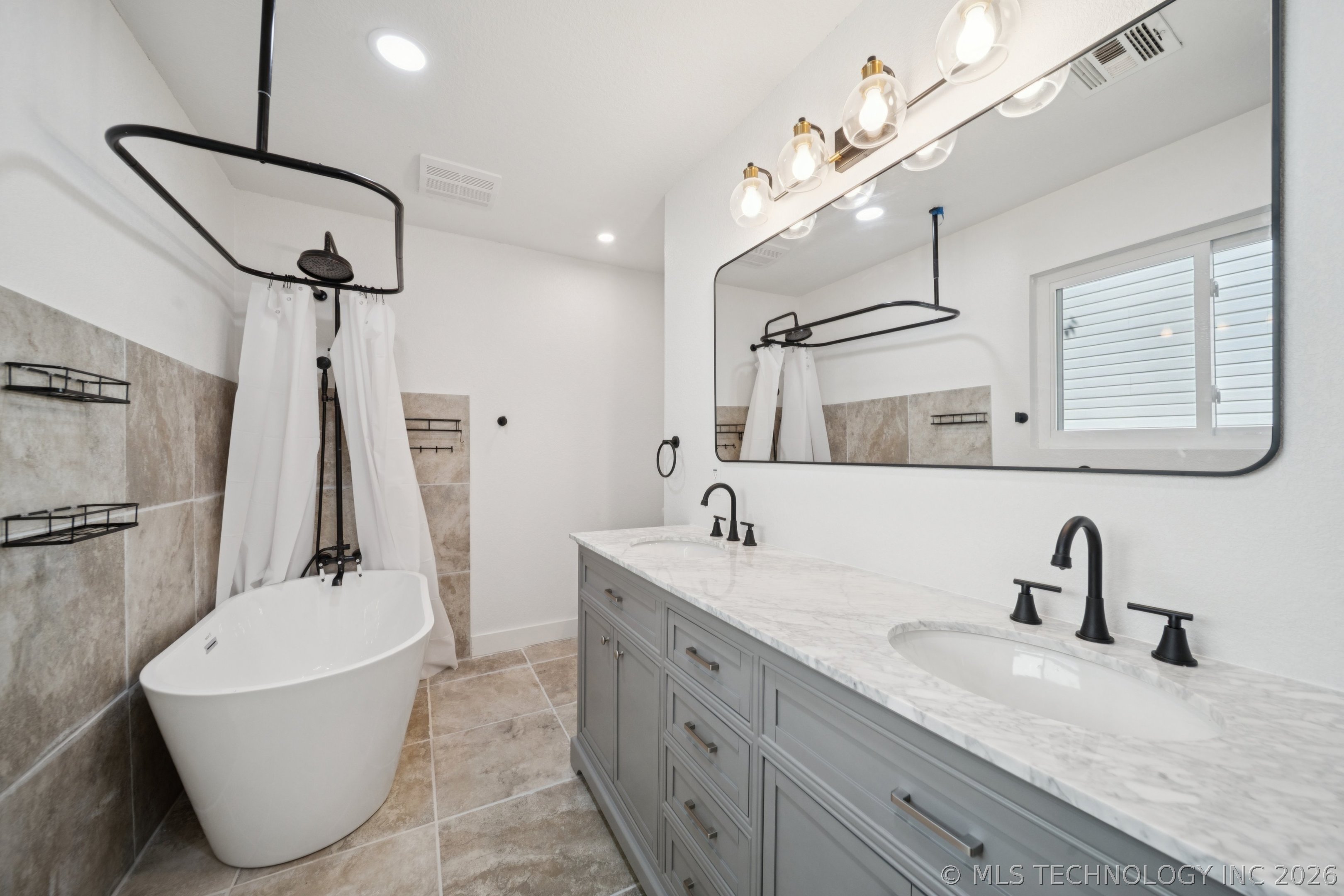 0512 W Dallas Street Property Photo 28