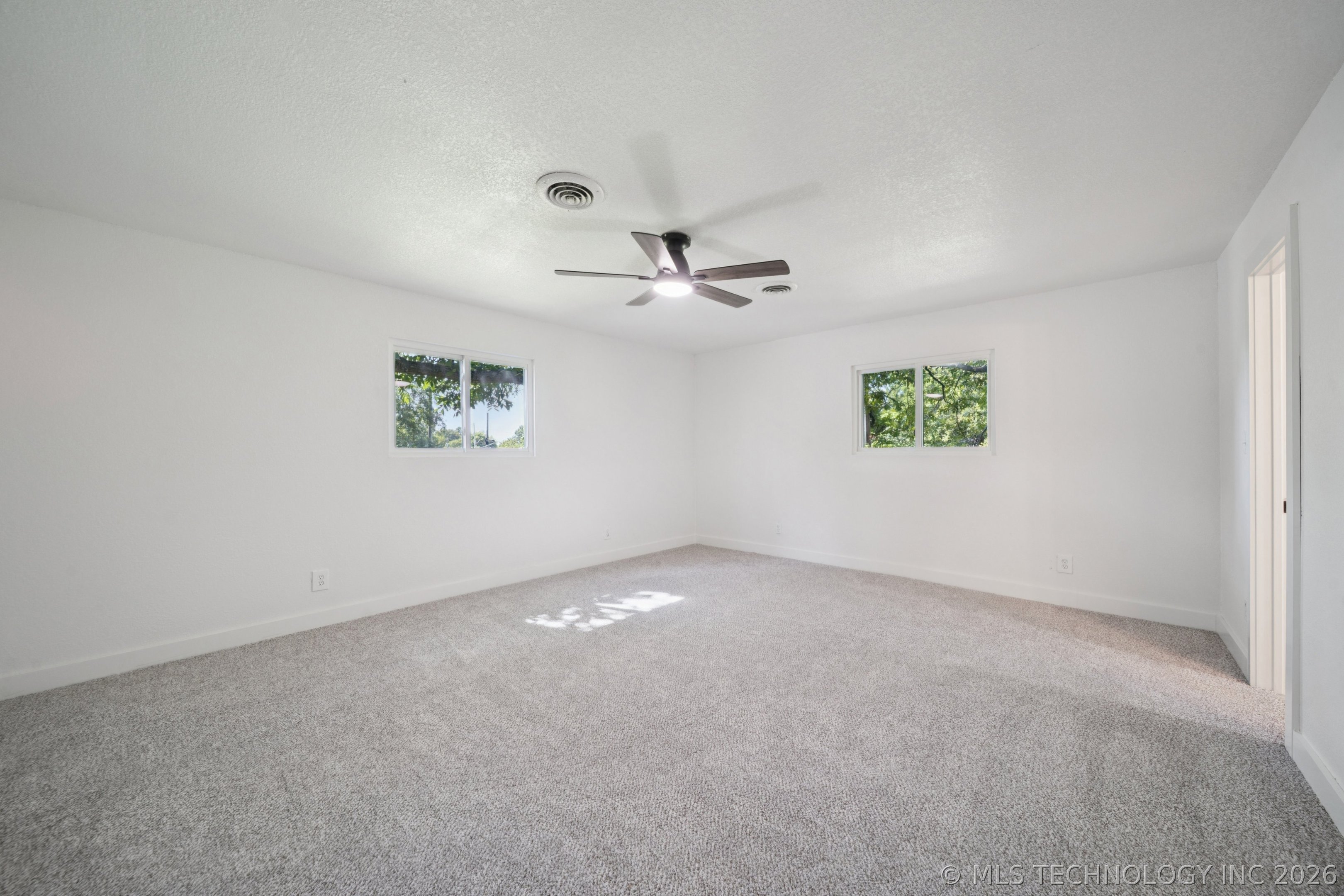 0512 W Dallas Street Property Photo 37