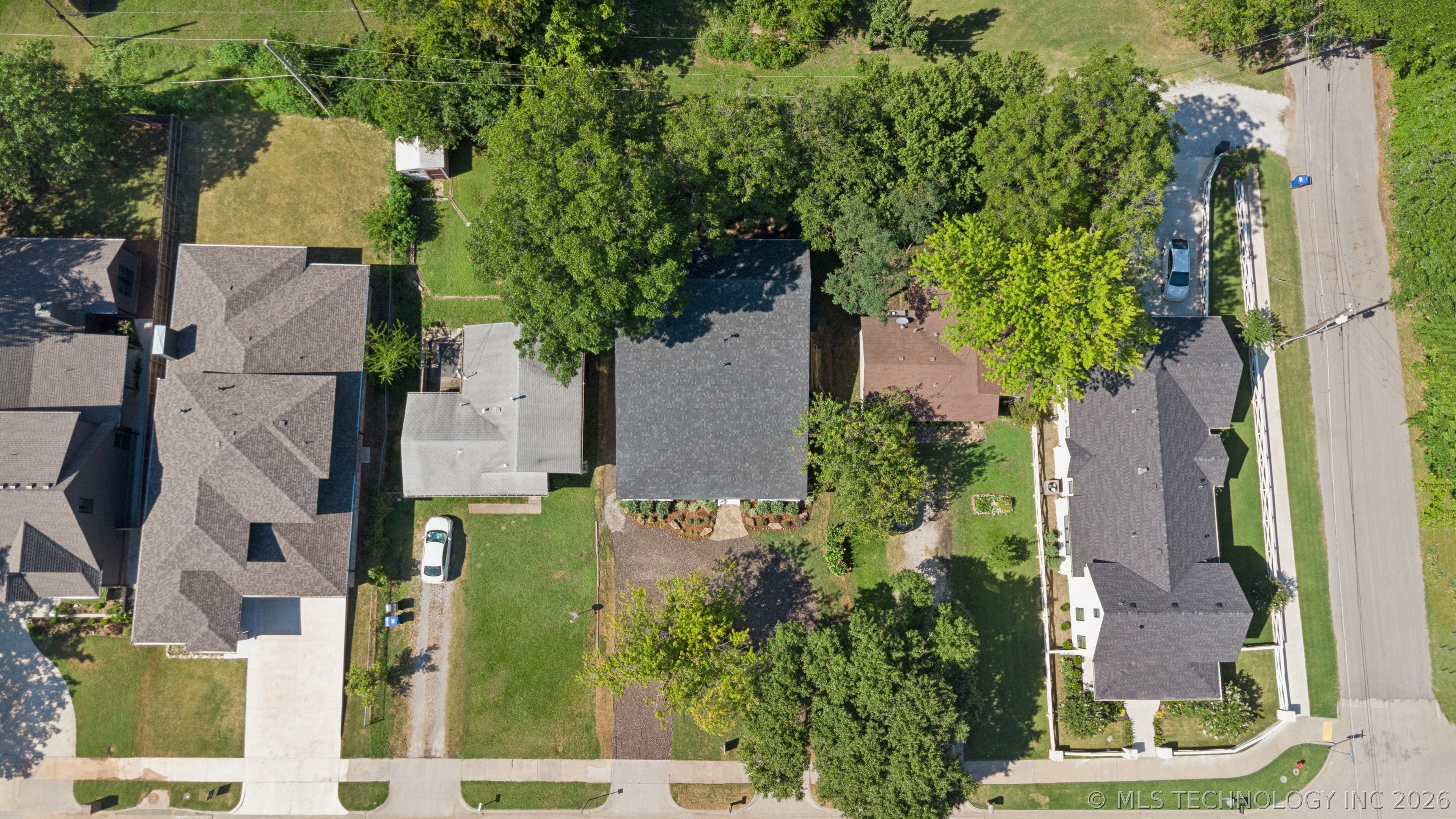 0512 W Dallas Street Property Photo 41