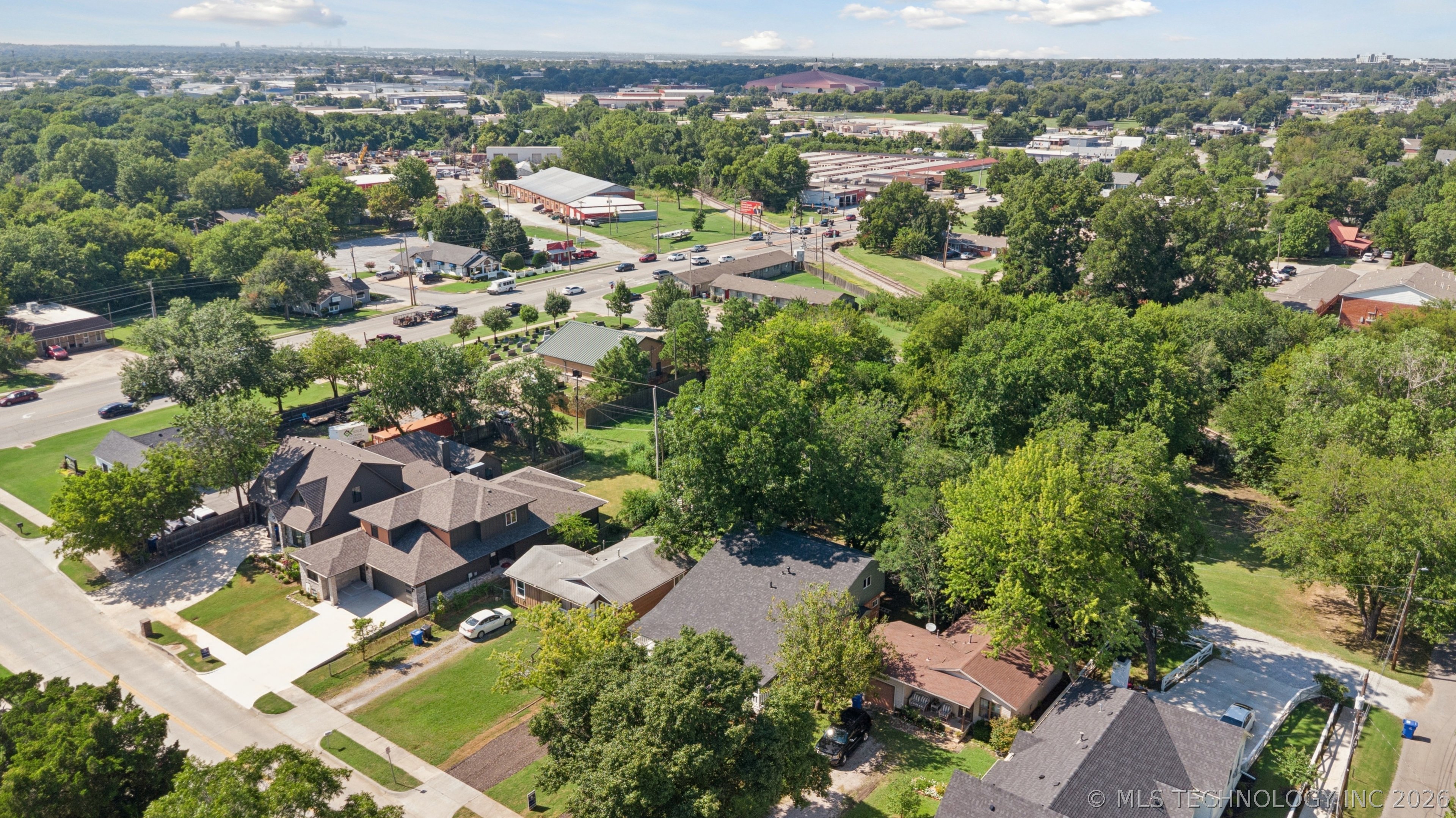 0512 W Dallas Street Property Photo 42