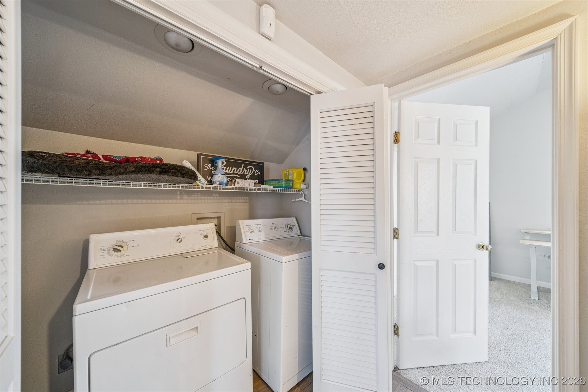 1031 E 36th Street Property Photo 30