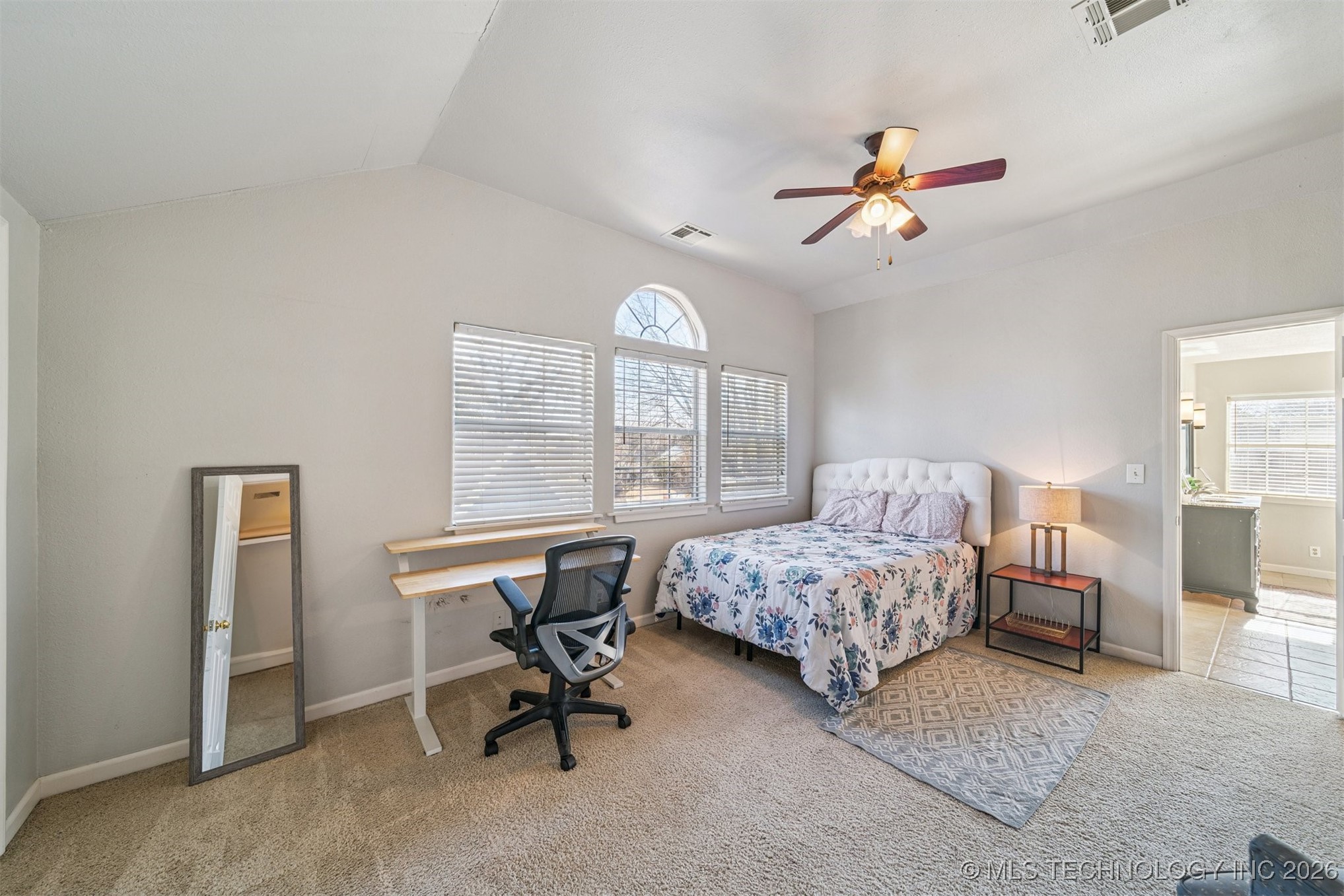 1031 E 36th Street Property Photo 37