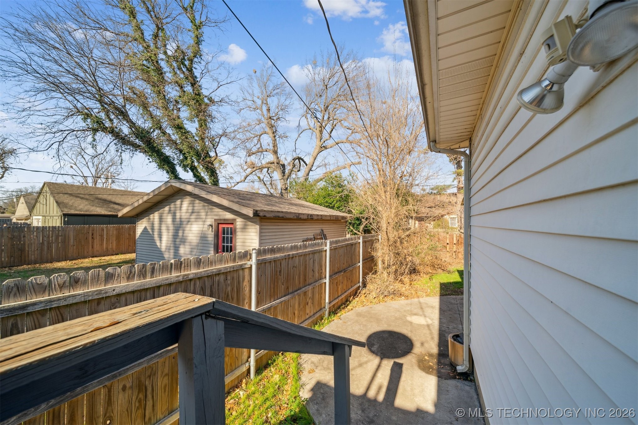 1031 E 36th Street Property Photo 45