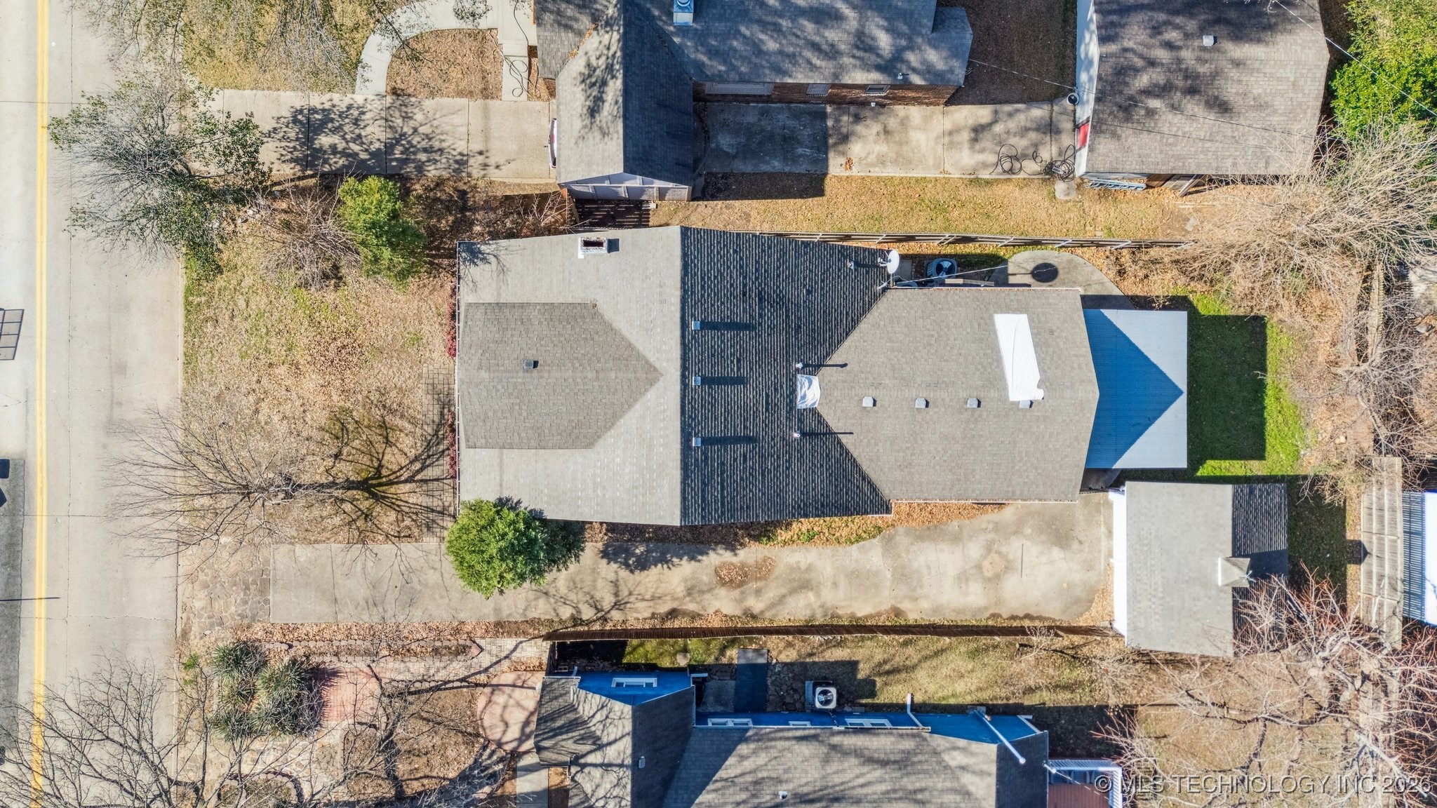 1031 E 36th Street Property Photo 46