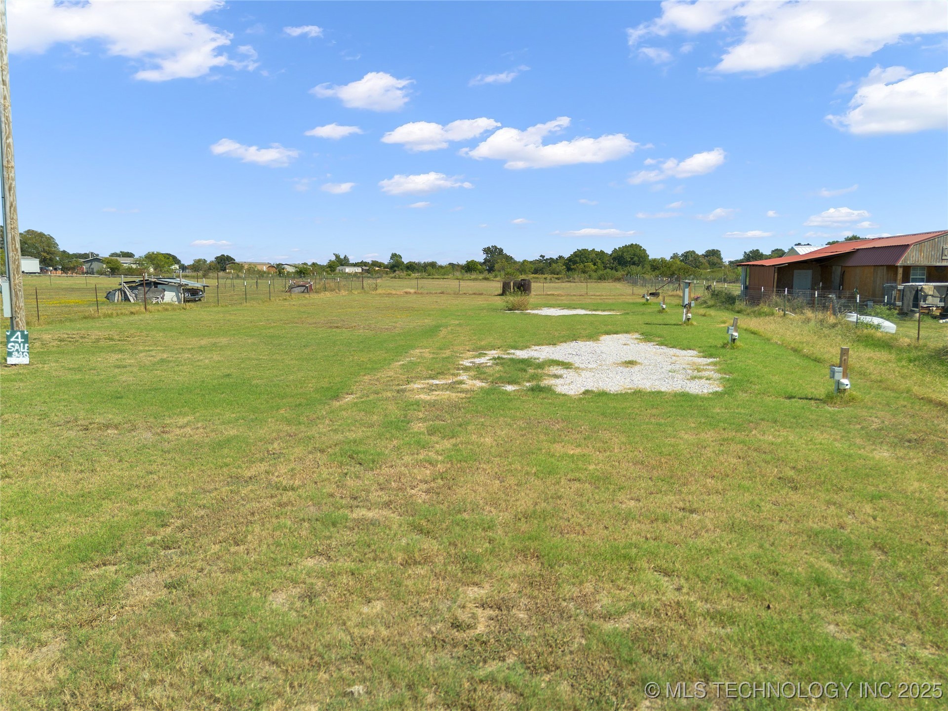 000 Tabler Property Photo 5