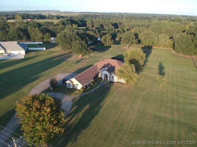 1404 N Broadway Property Photo 9