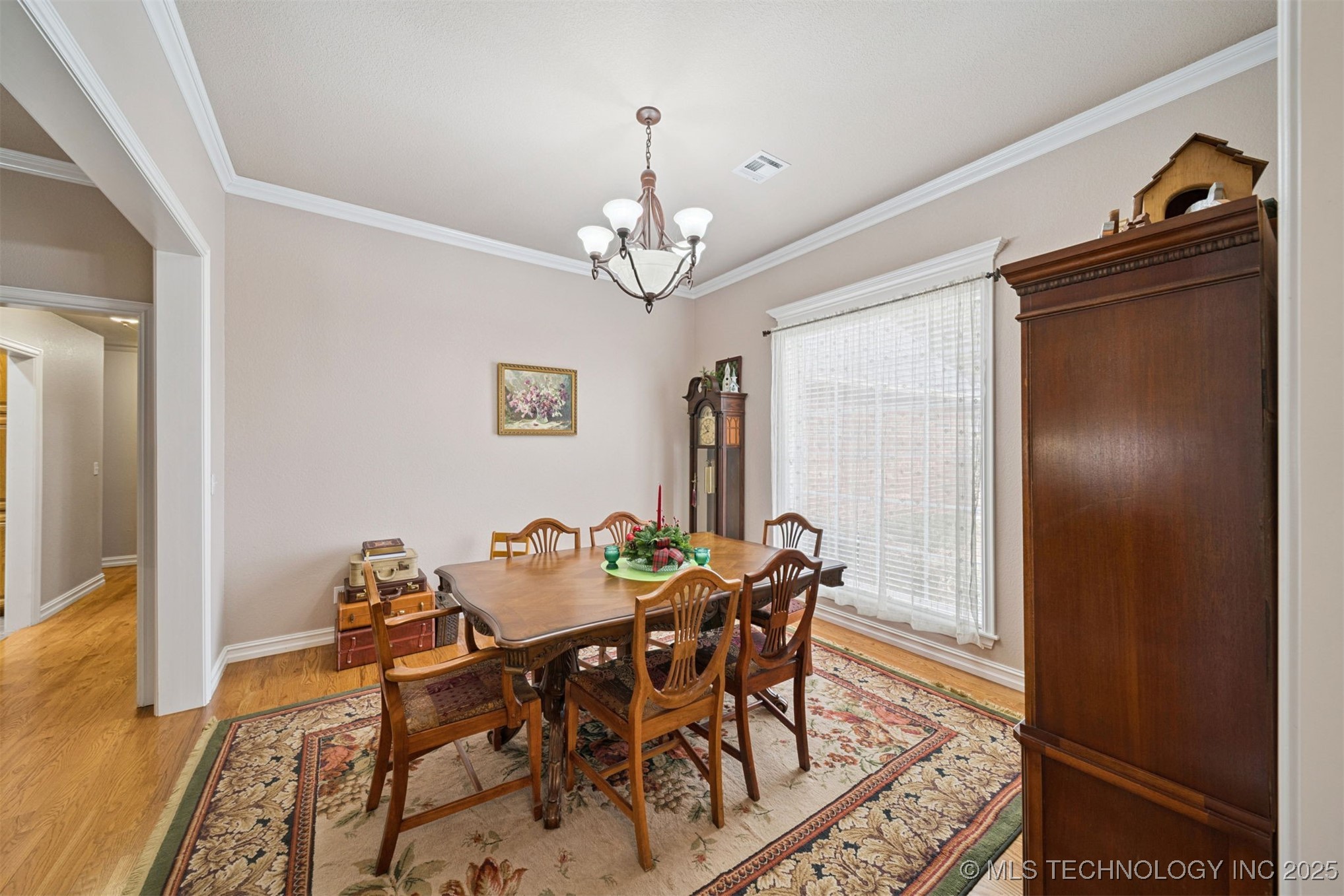 9910 E Shadowlake Lane Property Photo 5