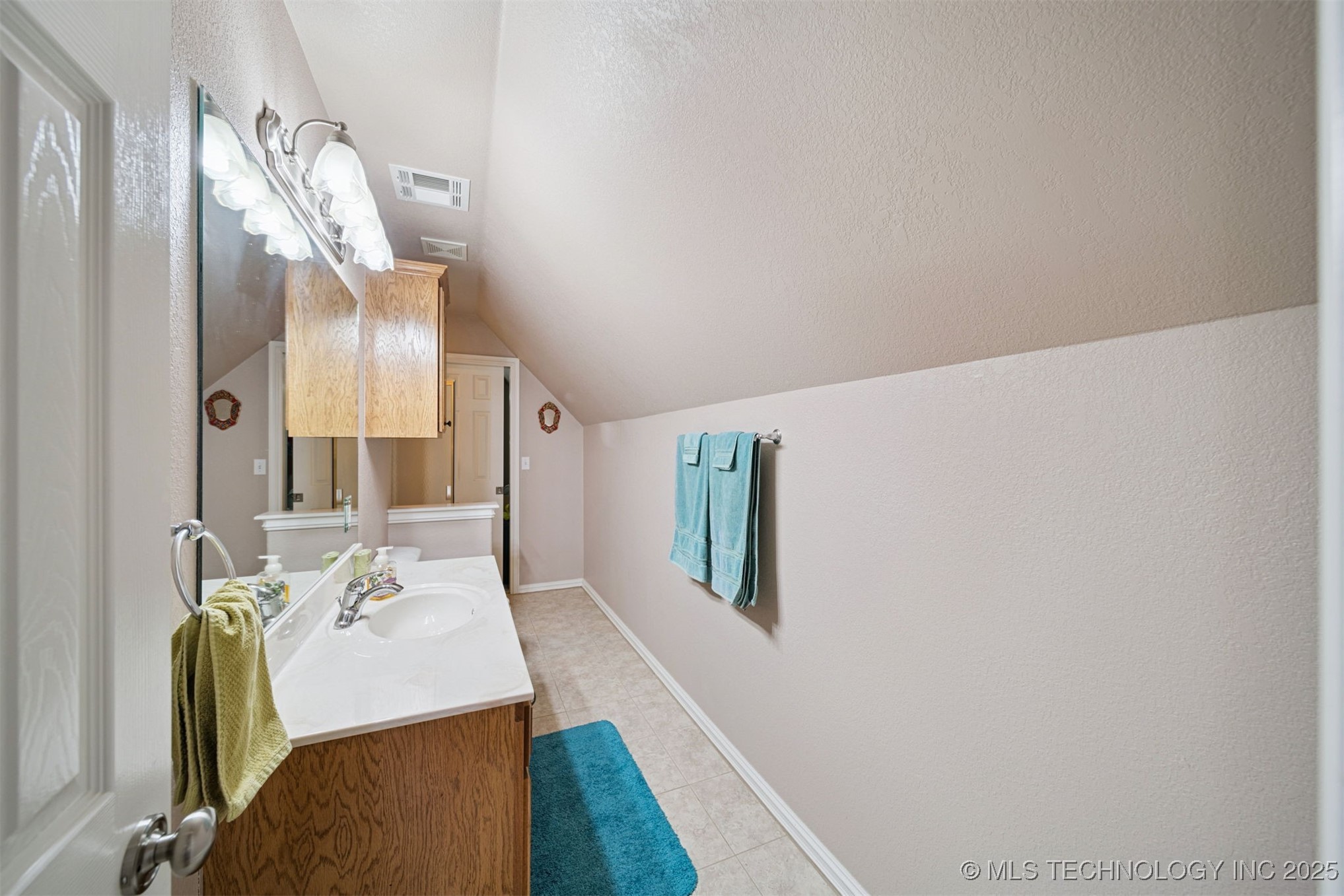 9910 E Shadowlake Lane Property Photo 30