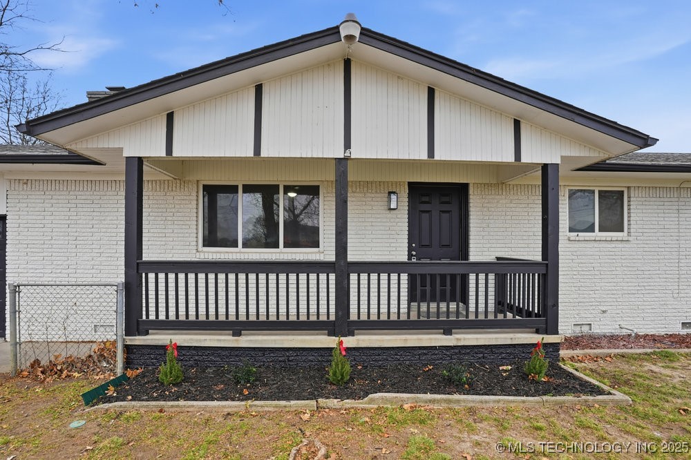 13111 E 76th Street Property Photo 3