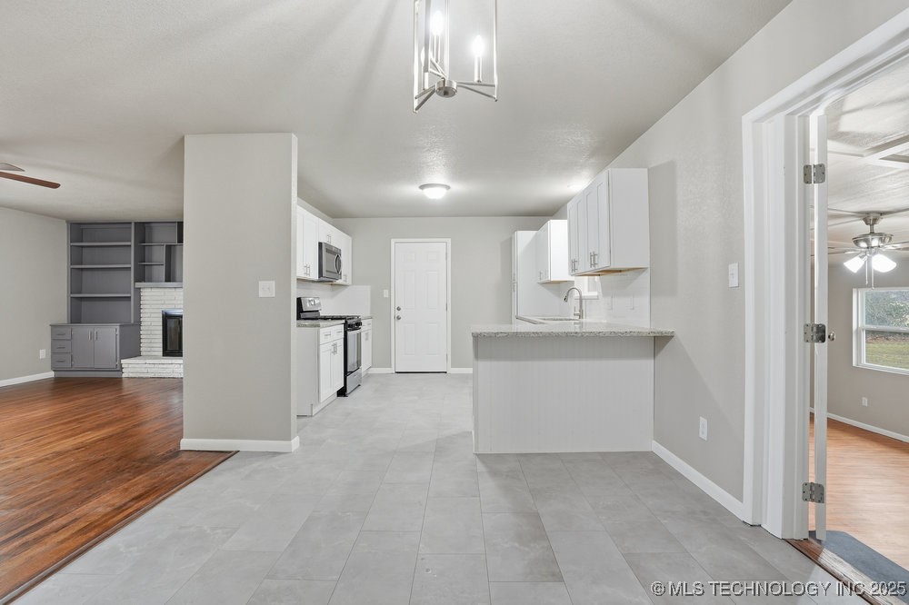 13111 E 76th Street Property Photo 12