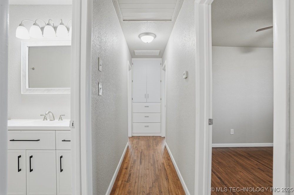 13111 E 76th Street Property Photo 26