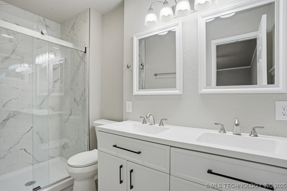 13111 E 76th Street Property Photo 30