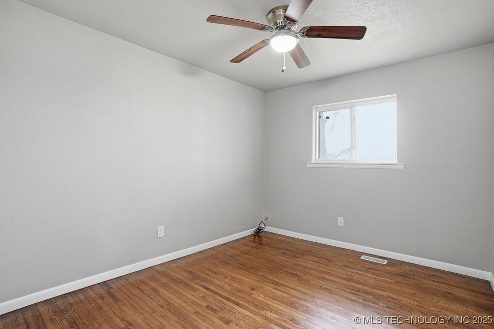 13111 E 76th Street Property Photo 39