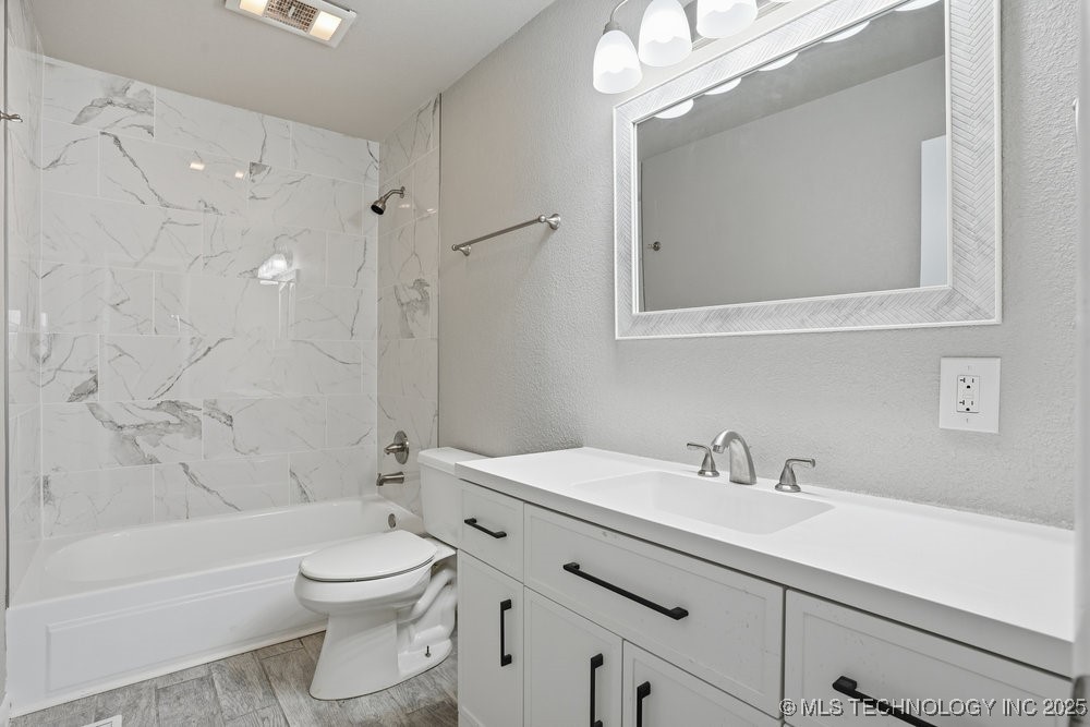 13111 E 76th Street Property Photo 43