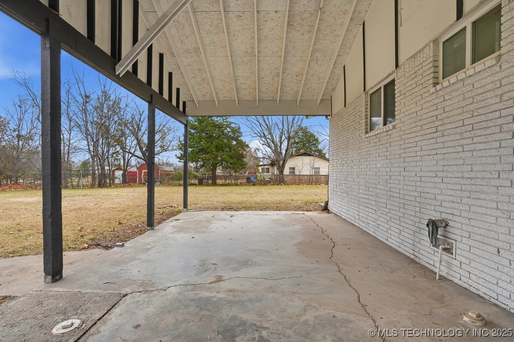 13111 E 76th Street Property Photo 47