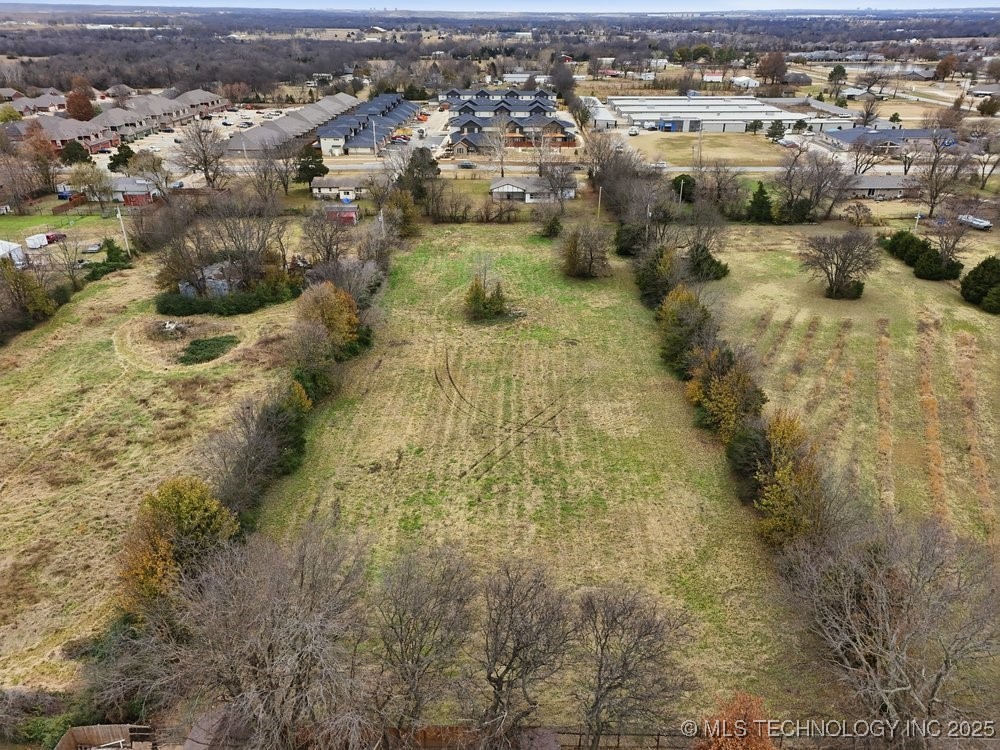 13111 E 76th Street Property Photo 61