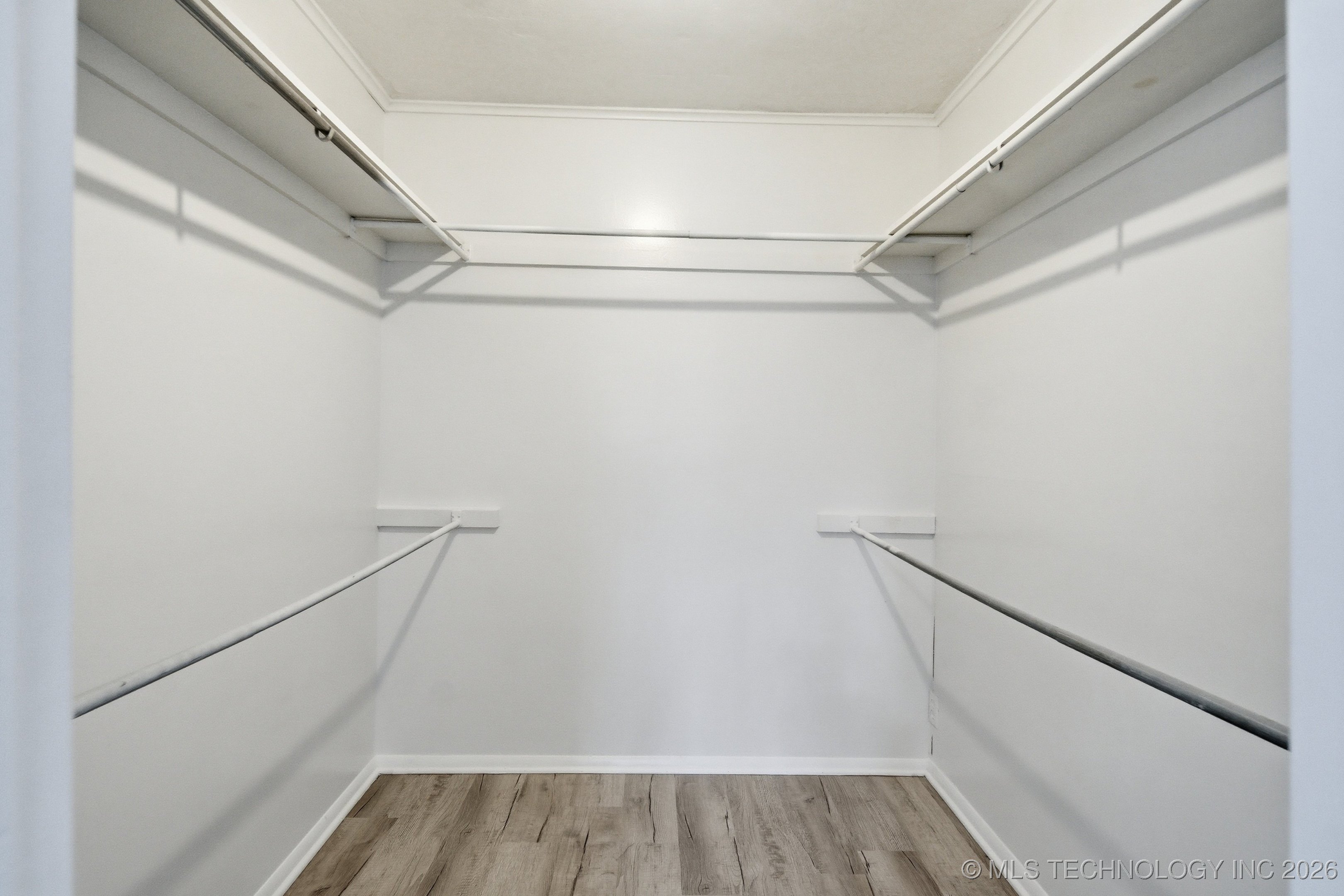 7925 E 27th Court Property Photo 12