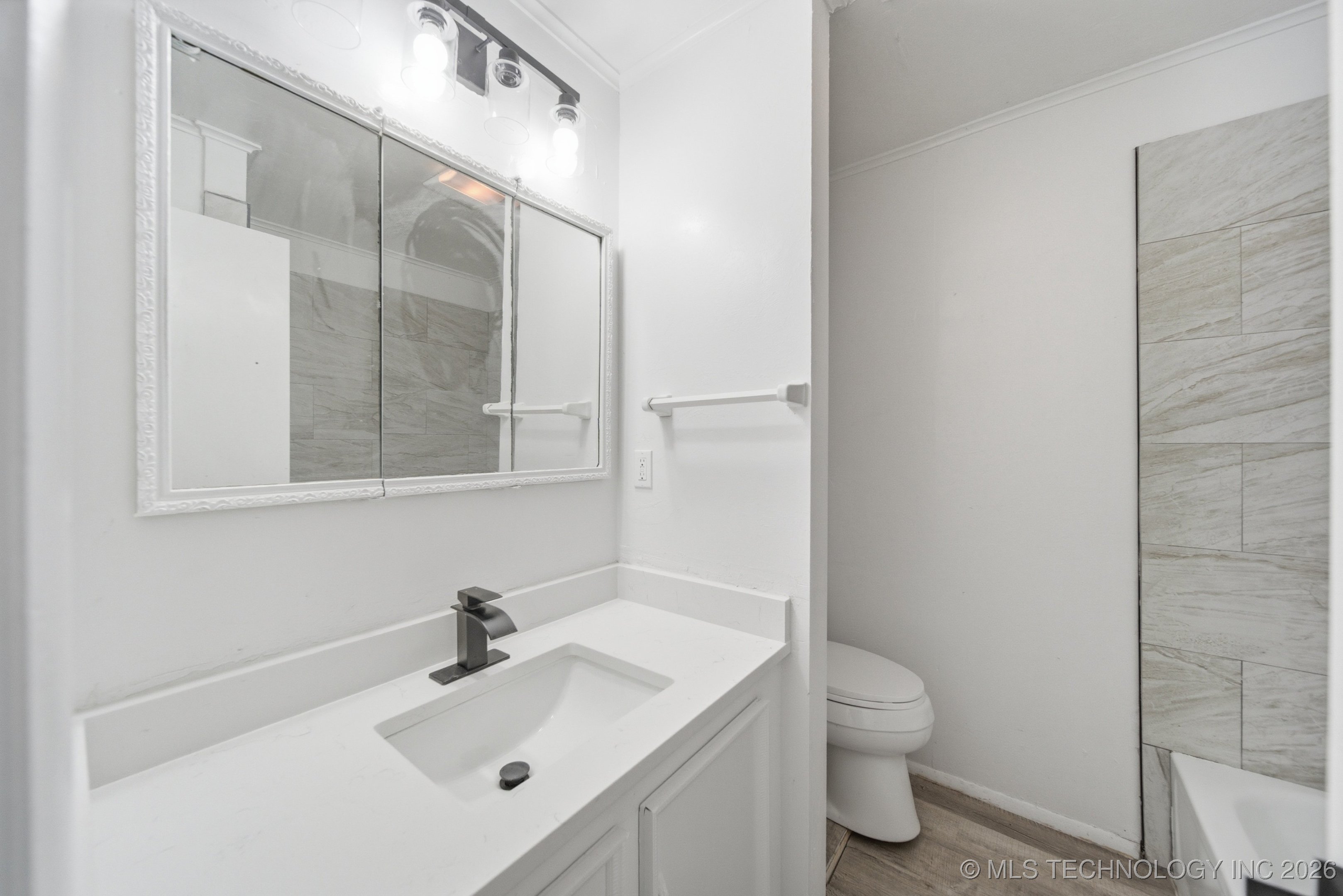 7925 E 27th Court Property Photo 16