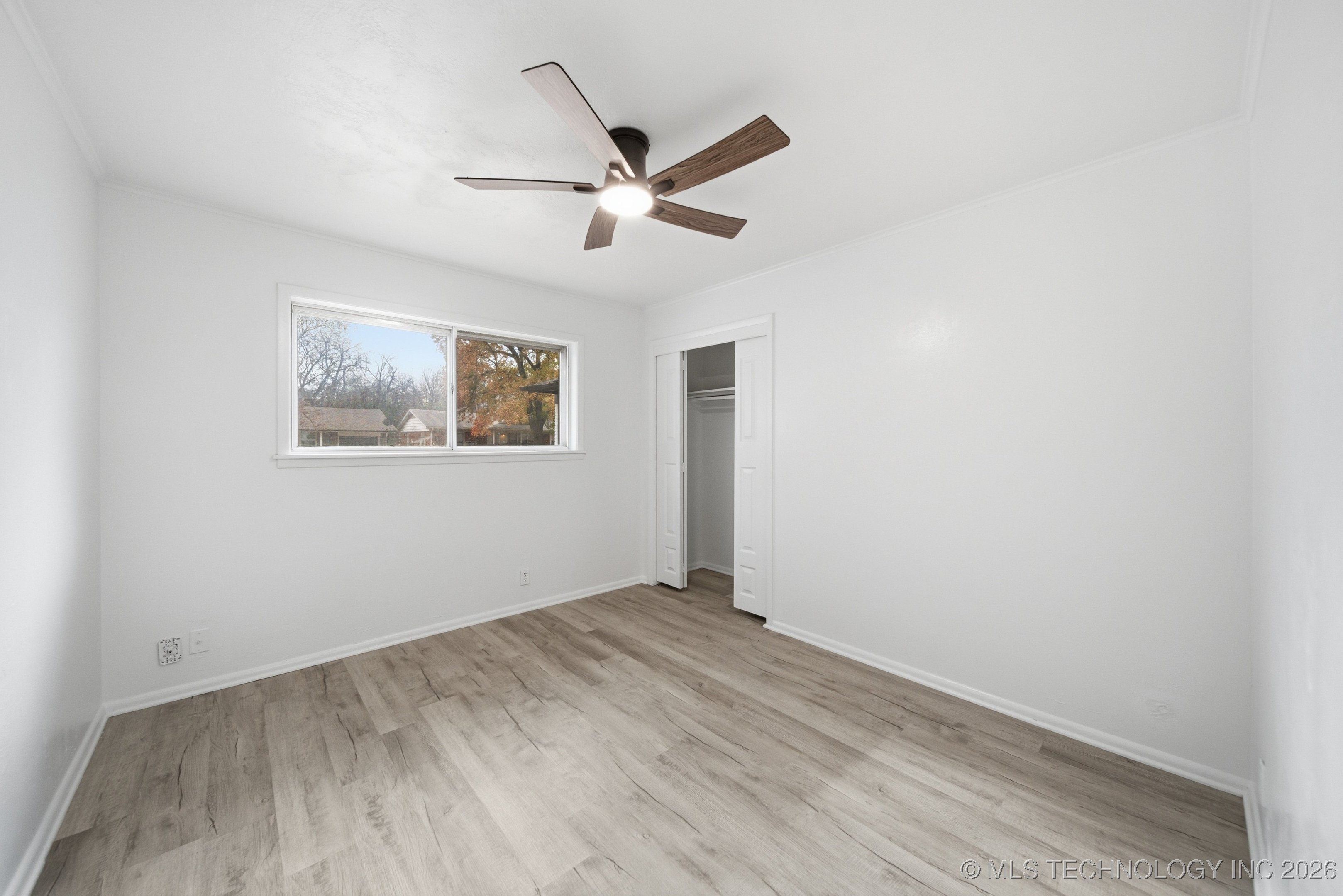 7925 E 27th Court Property Photo 18