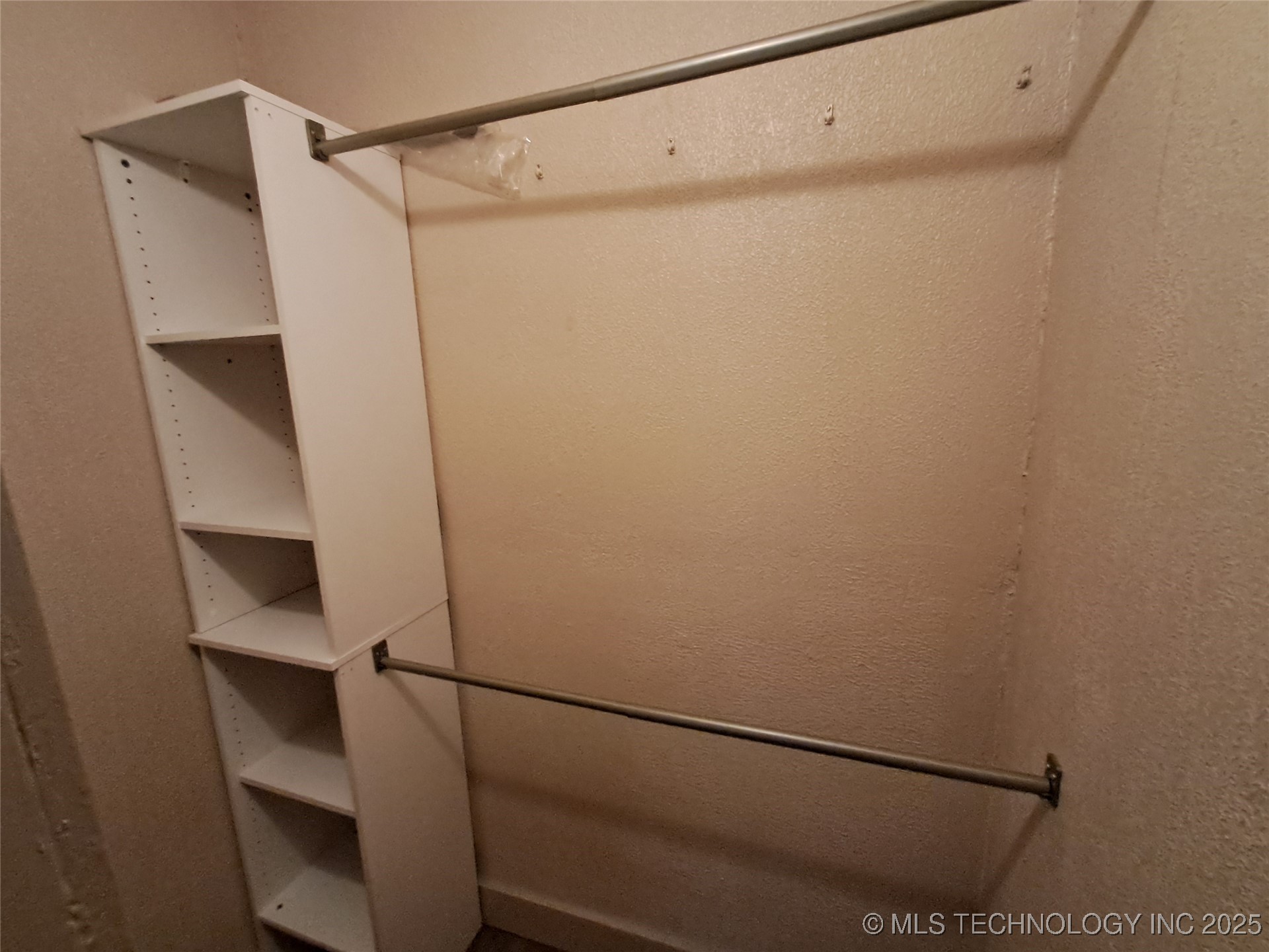 845 C Street Se Property Photo 13