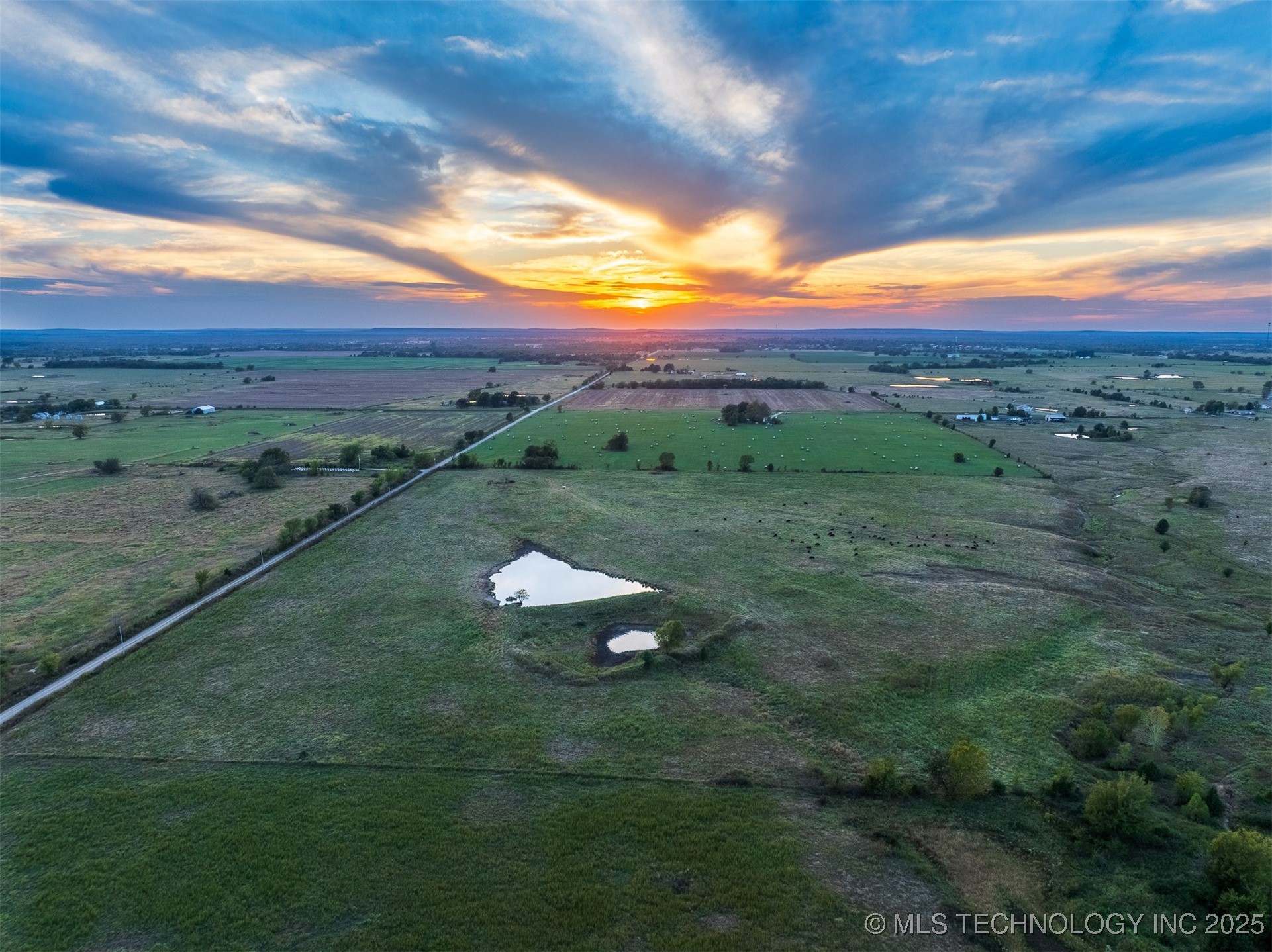 170 Ash Road Property Photo 12